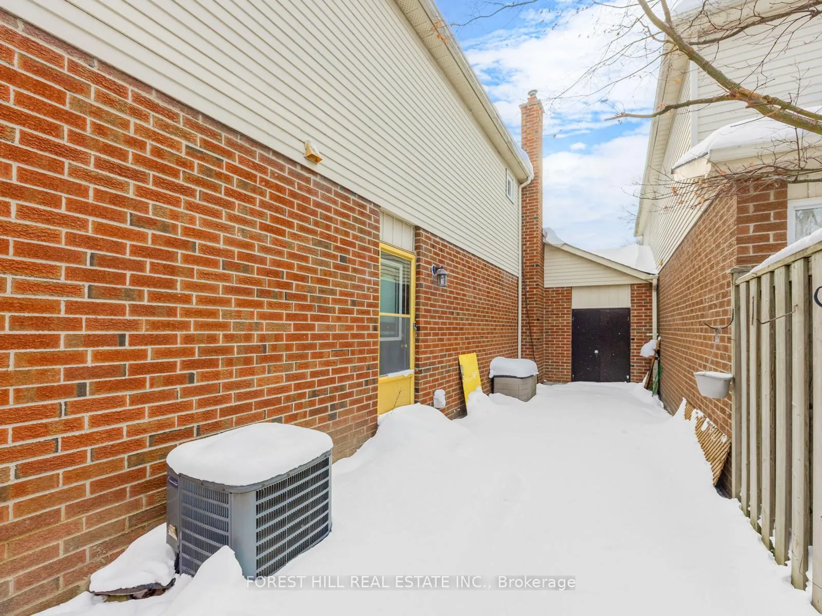 Photo 33 of 44 Kirkham Drive, Ajax, Central West — HOMEH