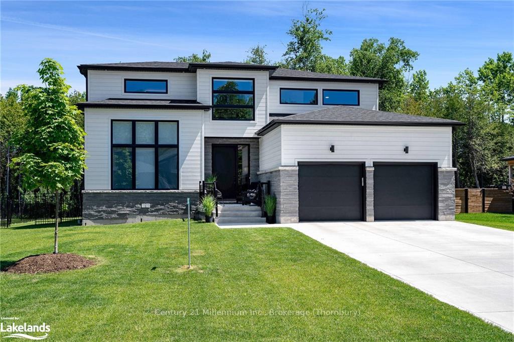 Front of 107 Tekiah Road