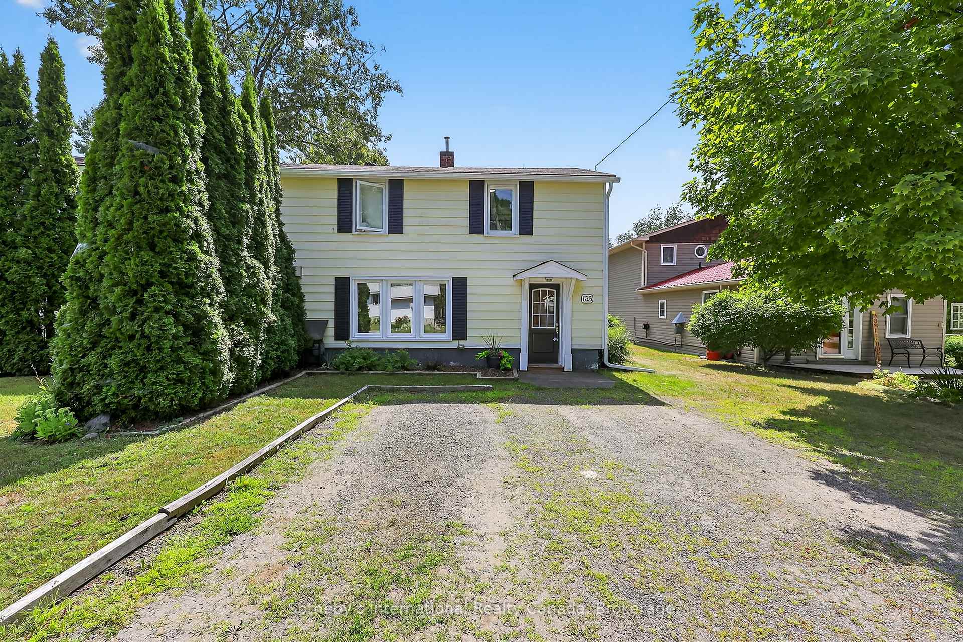 Photo 1 of 135 Fraser Street, Gravenhurst, Muskoka (S) — HOMEH