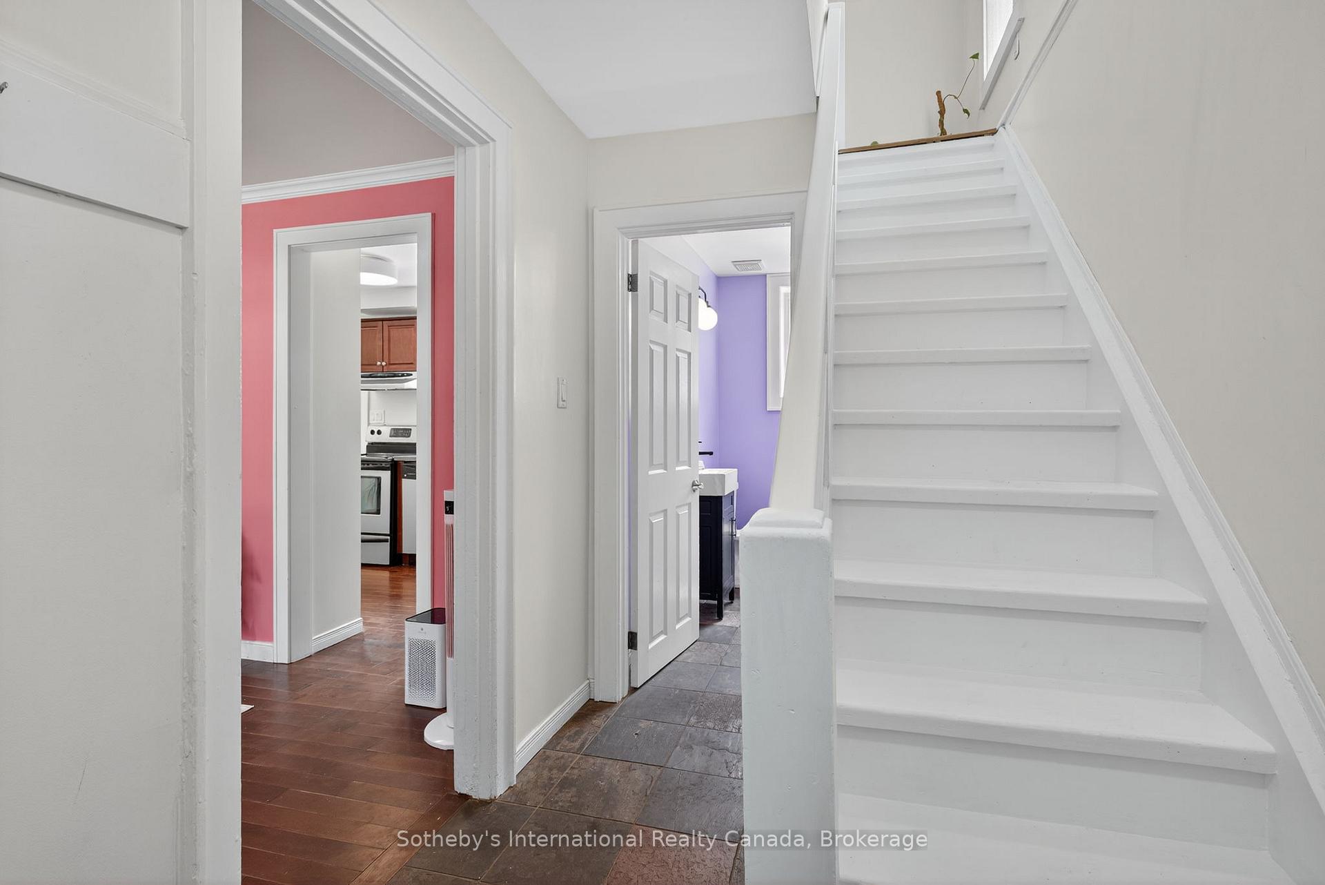 Photo 3 of 135 Fraser Street, Gravenhurst, Muskoka (S) — HOMEH