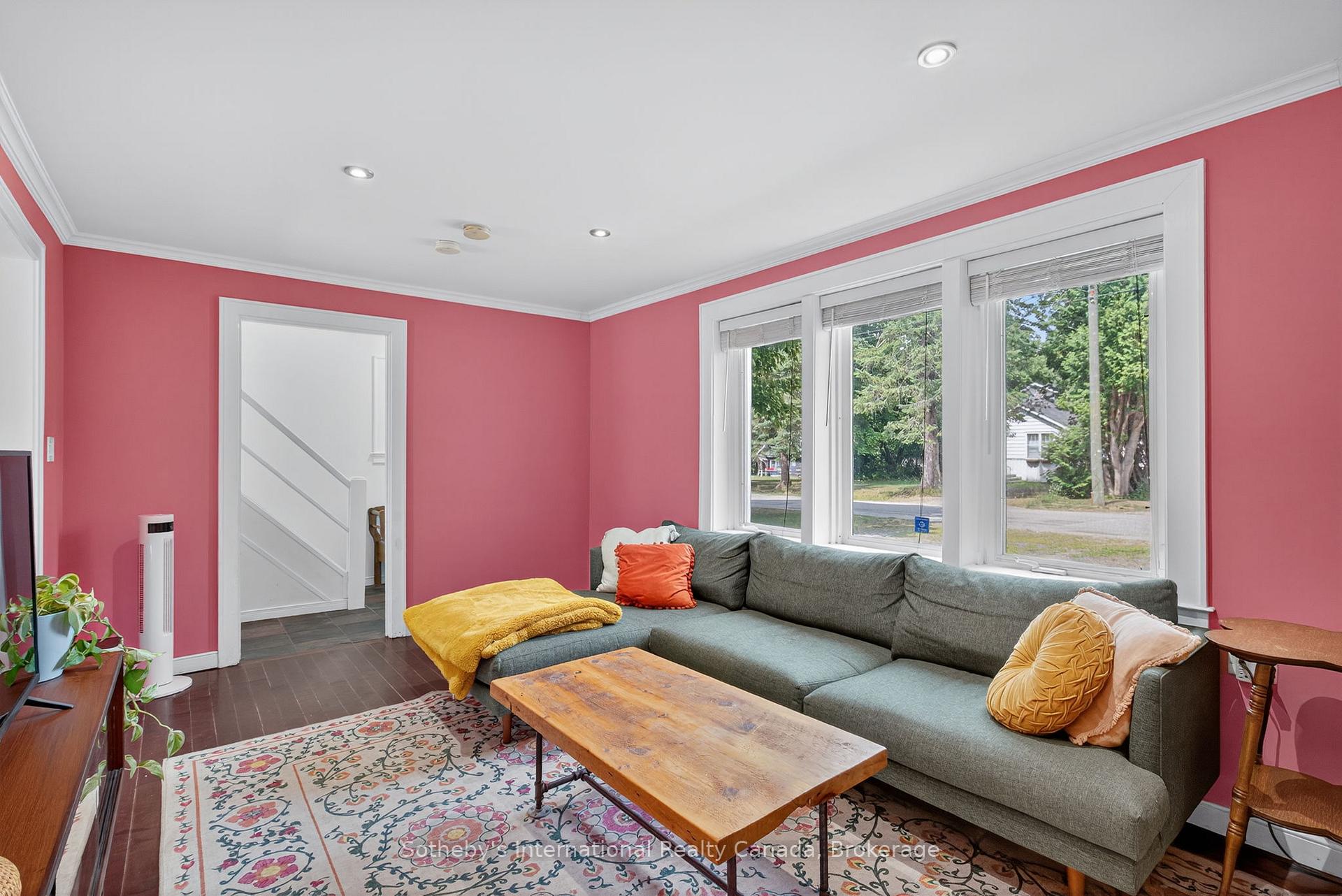Photo 6 of 135 Fraser Street, Gravenhurst, Muskoka (S) — HOMEH