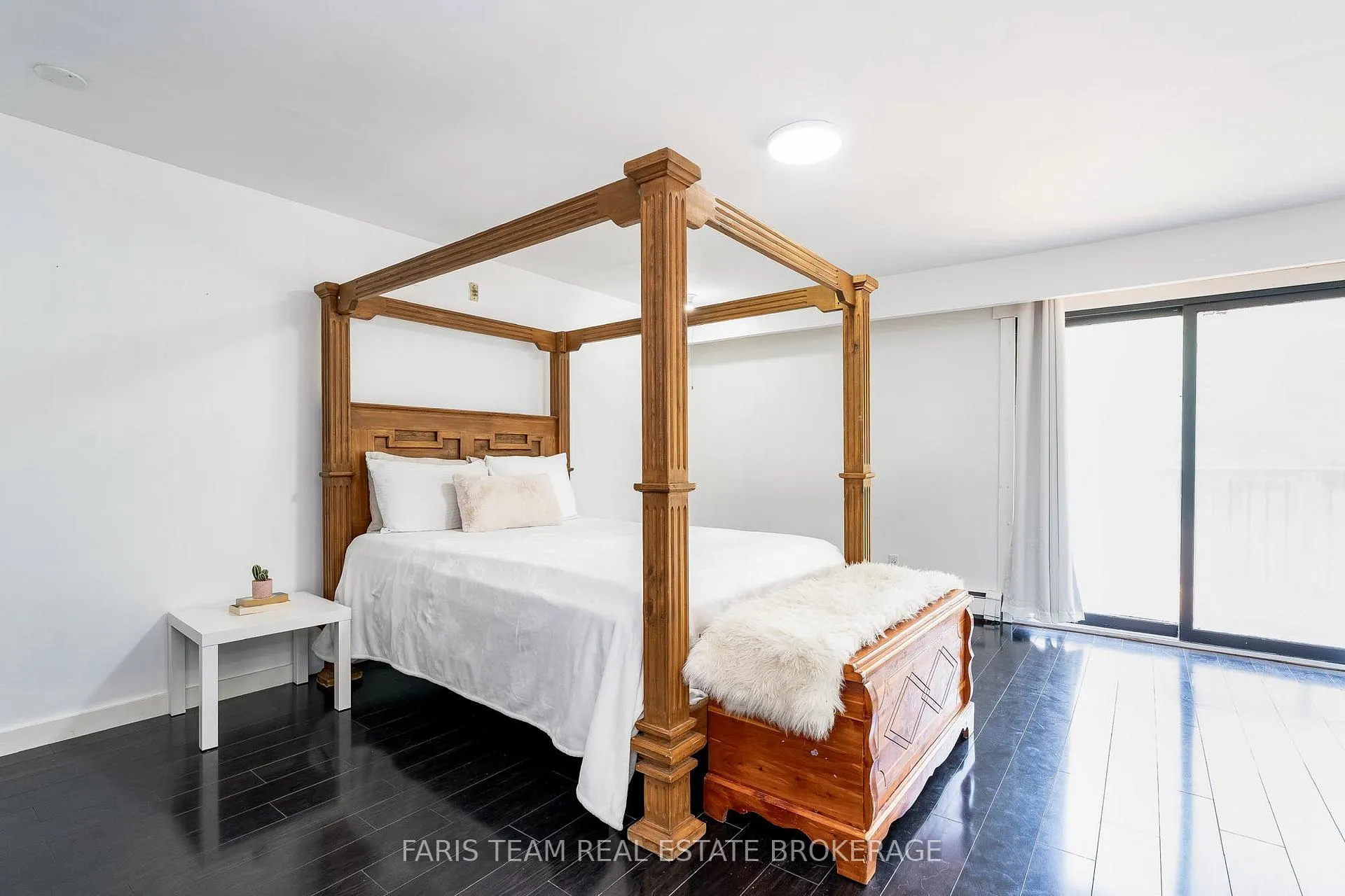 Photo 14 of 256 Knox Road E, Wasaga Beach — HOMEH