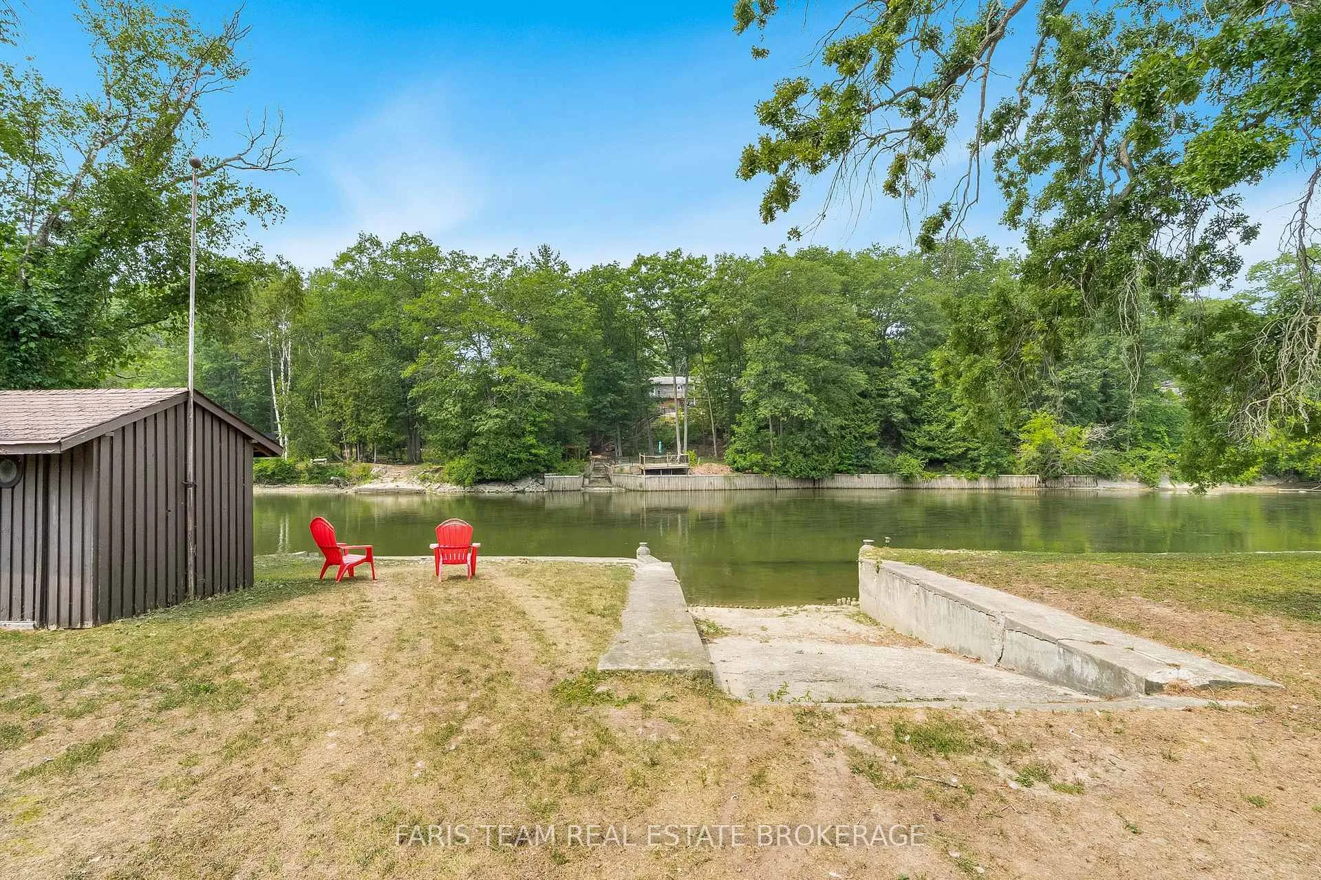 Photo 35 of 256 Knox Road E, Wasaga Beach — HOMEH