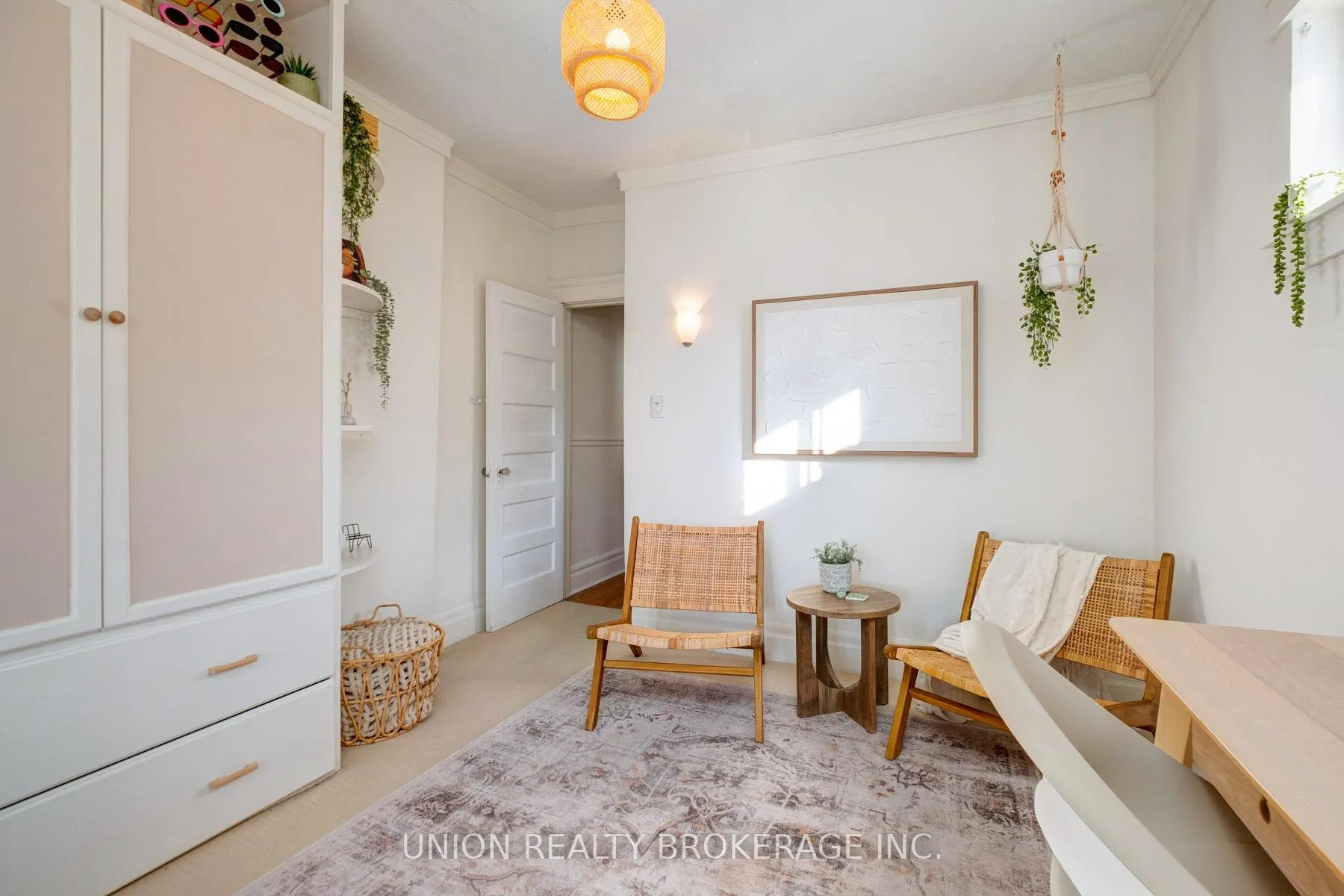 Photo 18 of 186 Scarborough Road, Toronto, The Beaches — HOMEH