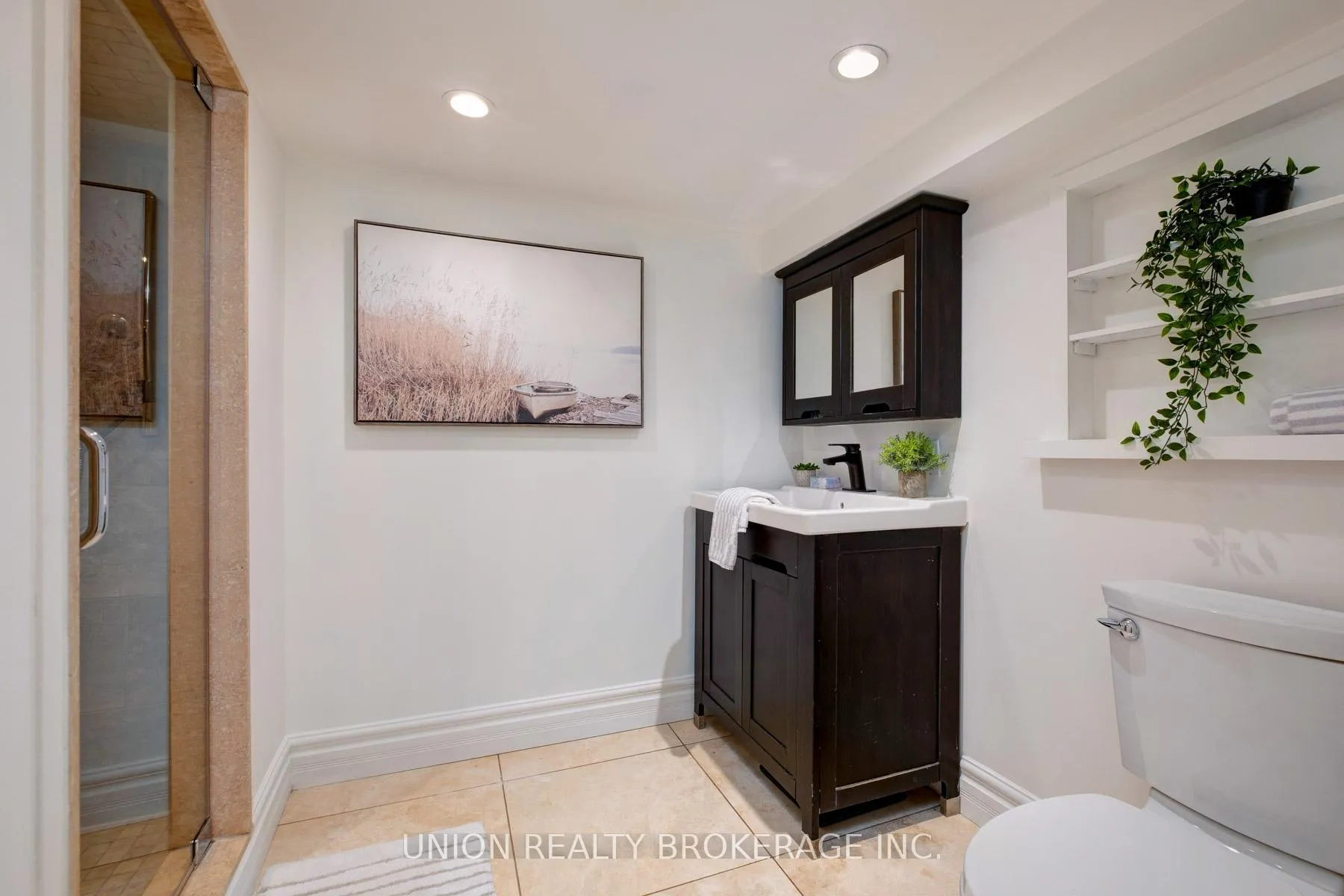 Photo 28 of 186 Scarborough Road, Toronto, The Beaches — HOMEH