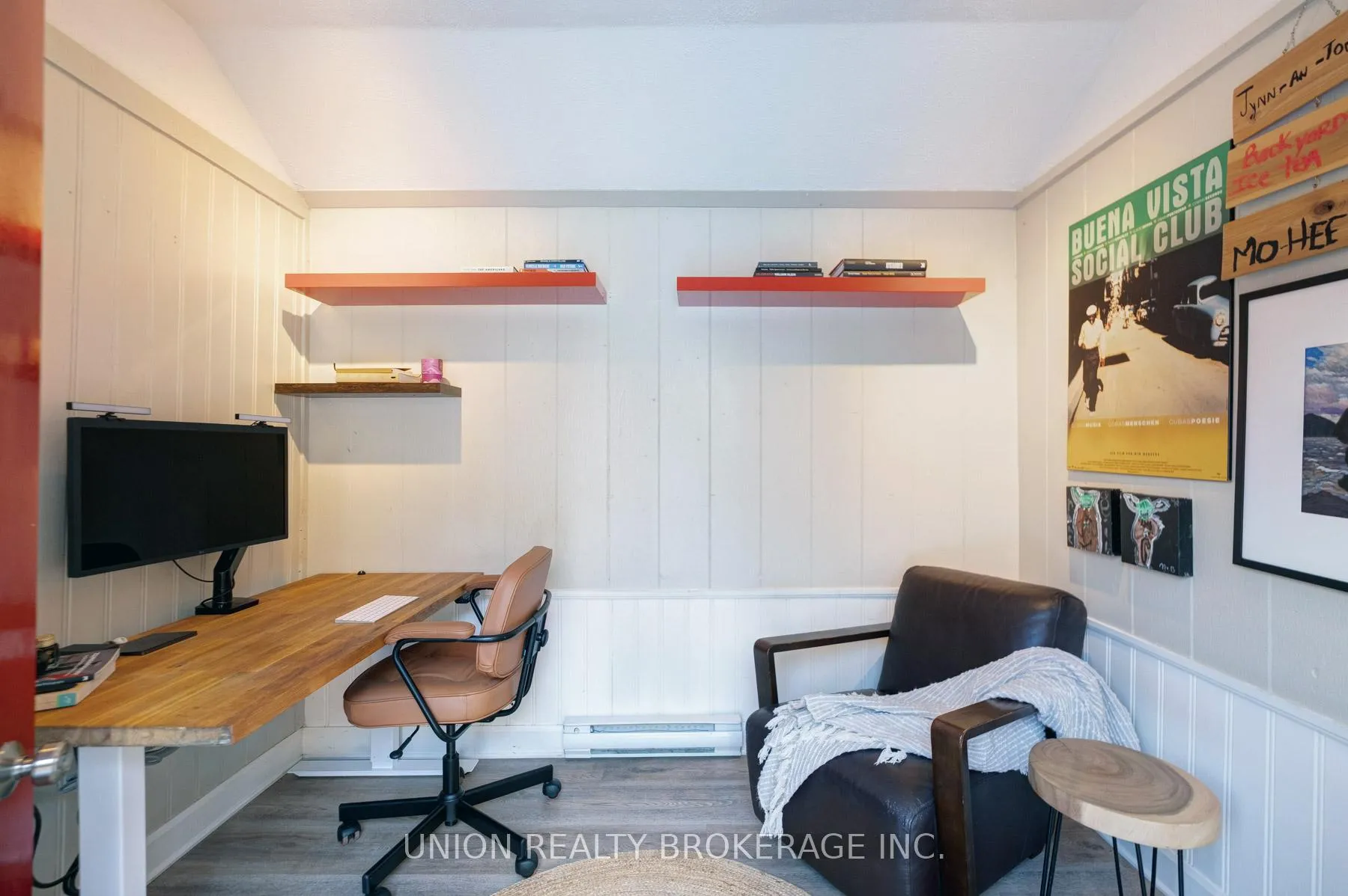 Photo 35 of 186 Scarborough Road, Toronto, The Beaches — HOMEH