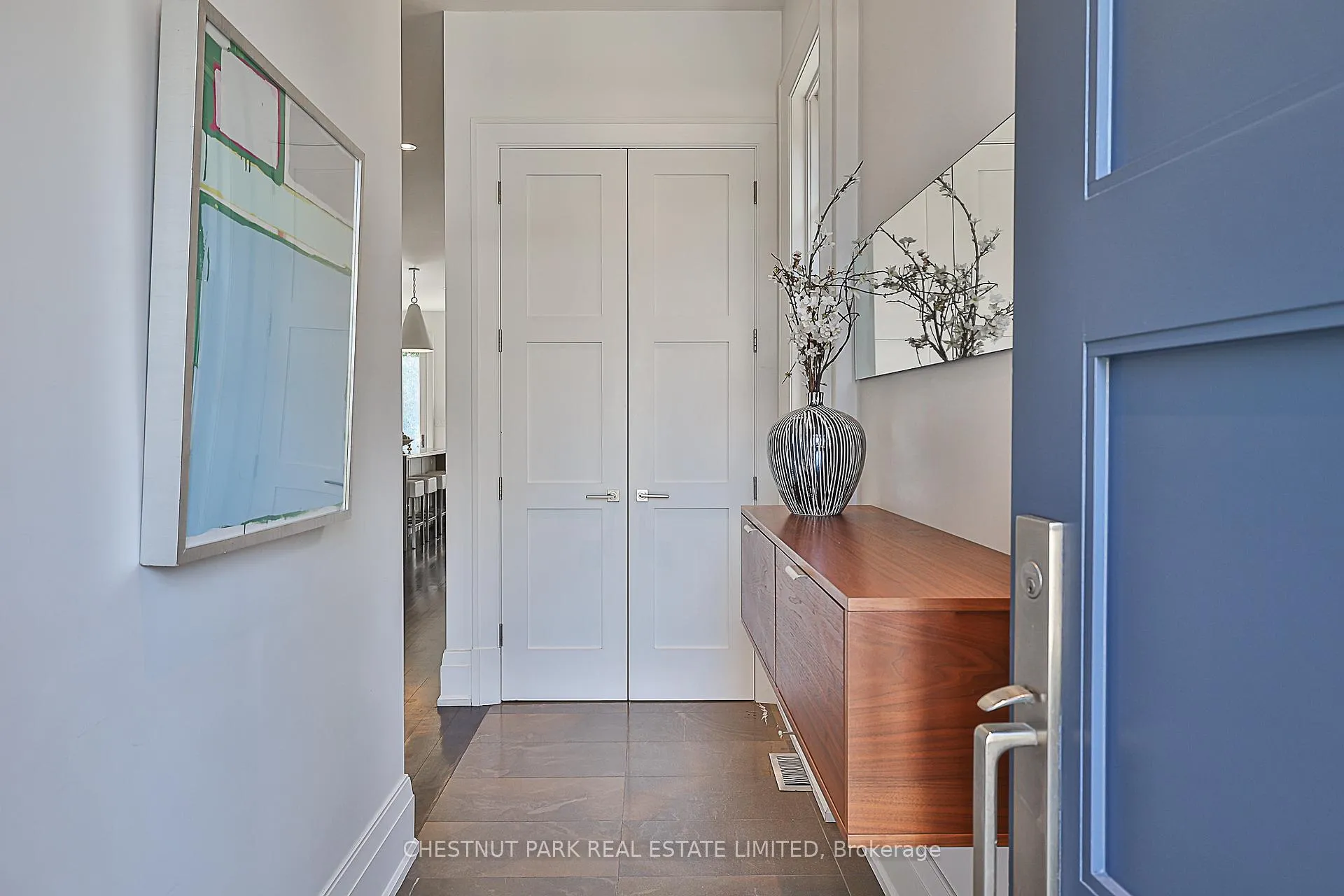 Photo 2 of 229 Douglas Avenue, Toronto, Lawrence Park North — HOMEH