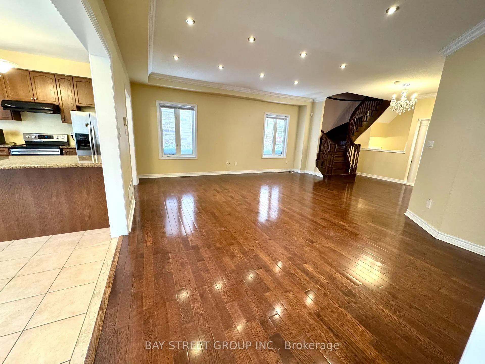 Photo 3 of 15 Peterkin Road, Markham, Greensborough — HOMEH