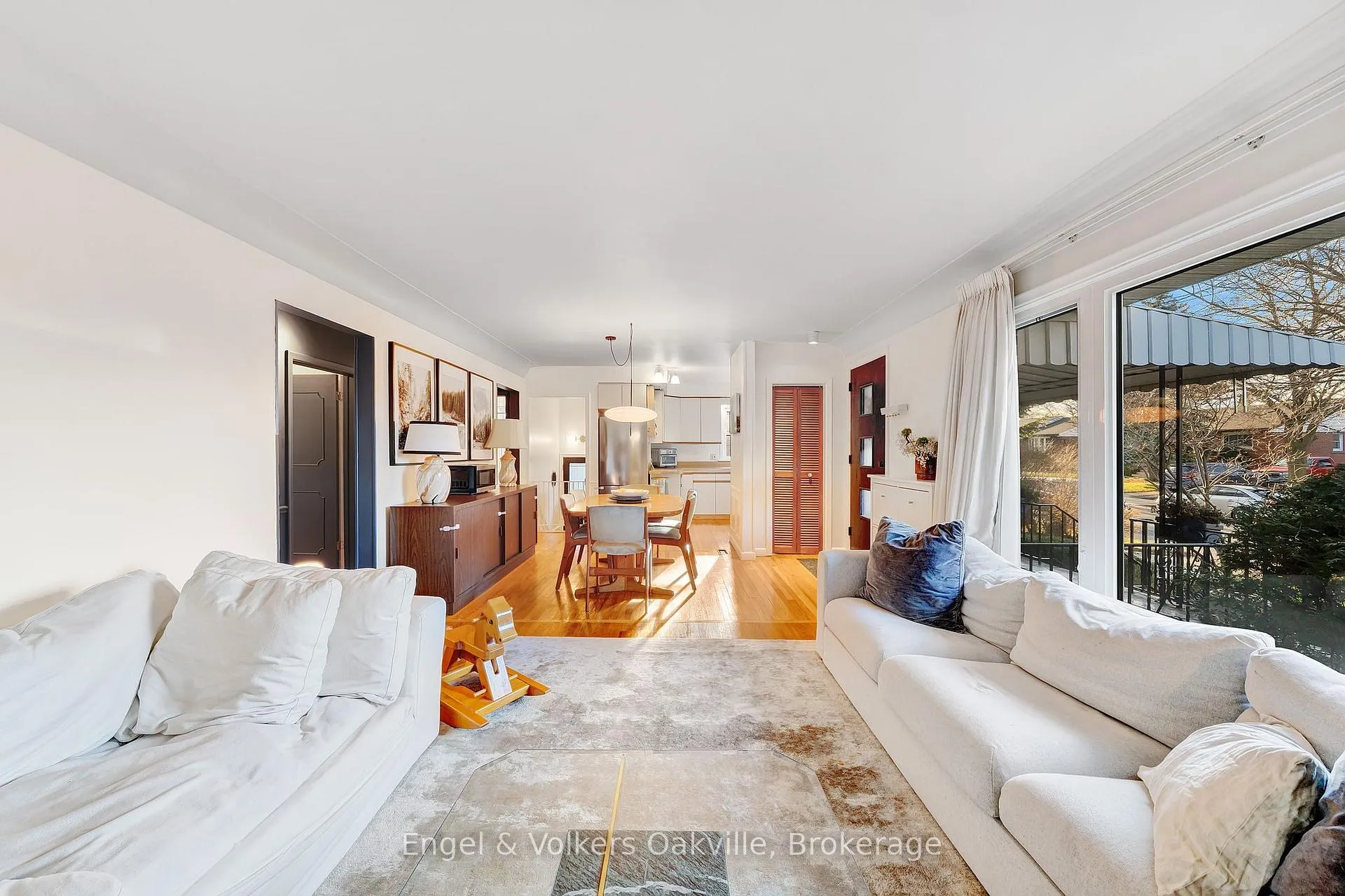 Photo 6 of 115 Welbourn Drive, Hamilton, Balfour — HOMEH
