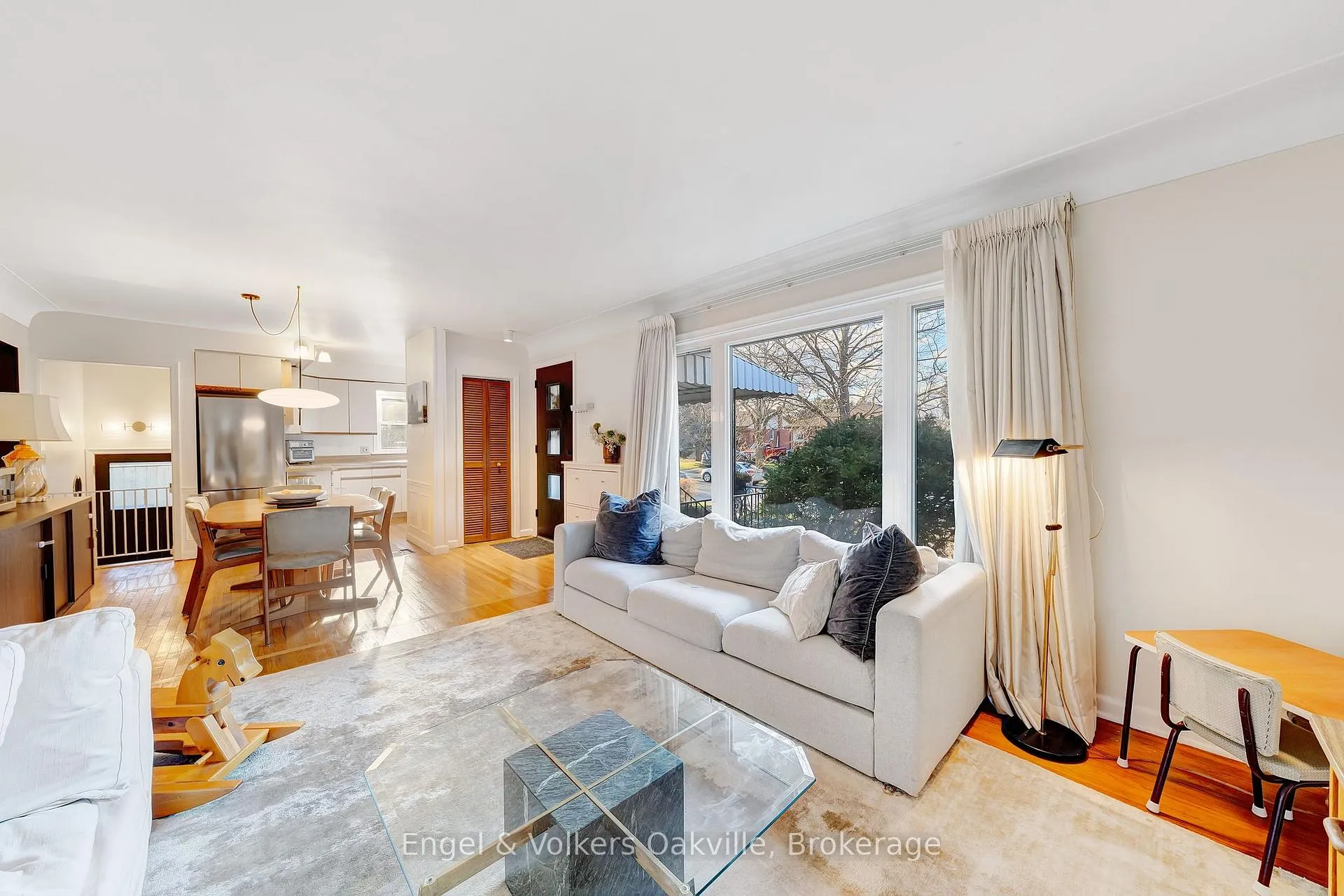 Photo 7 of 115 Welbourn Drive, Hamilton, Balfour — HOMEH