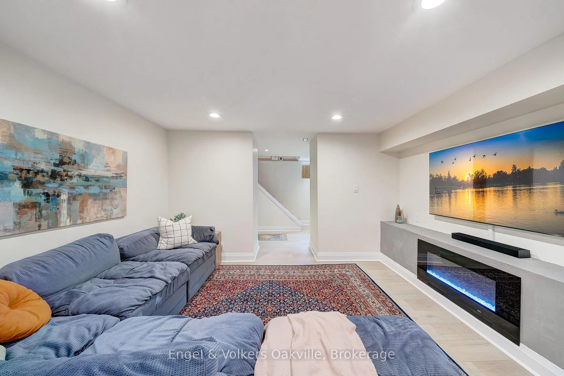 Photo 26 of 115 Welbourn Drive, Hamilton, Balfour — HOMEH