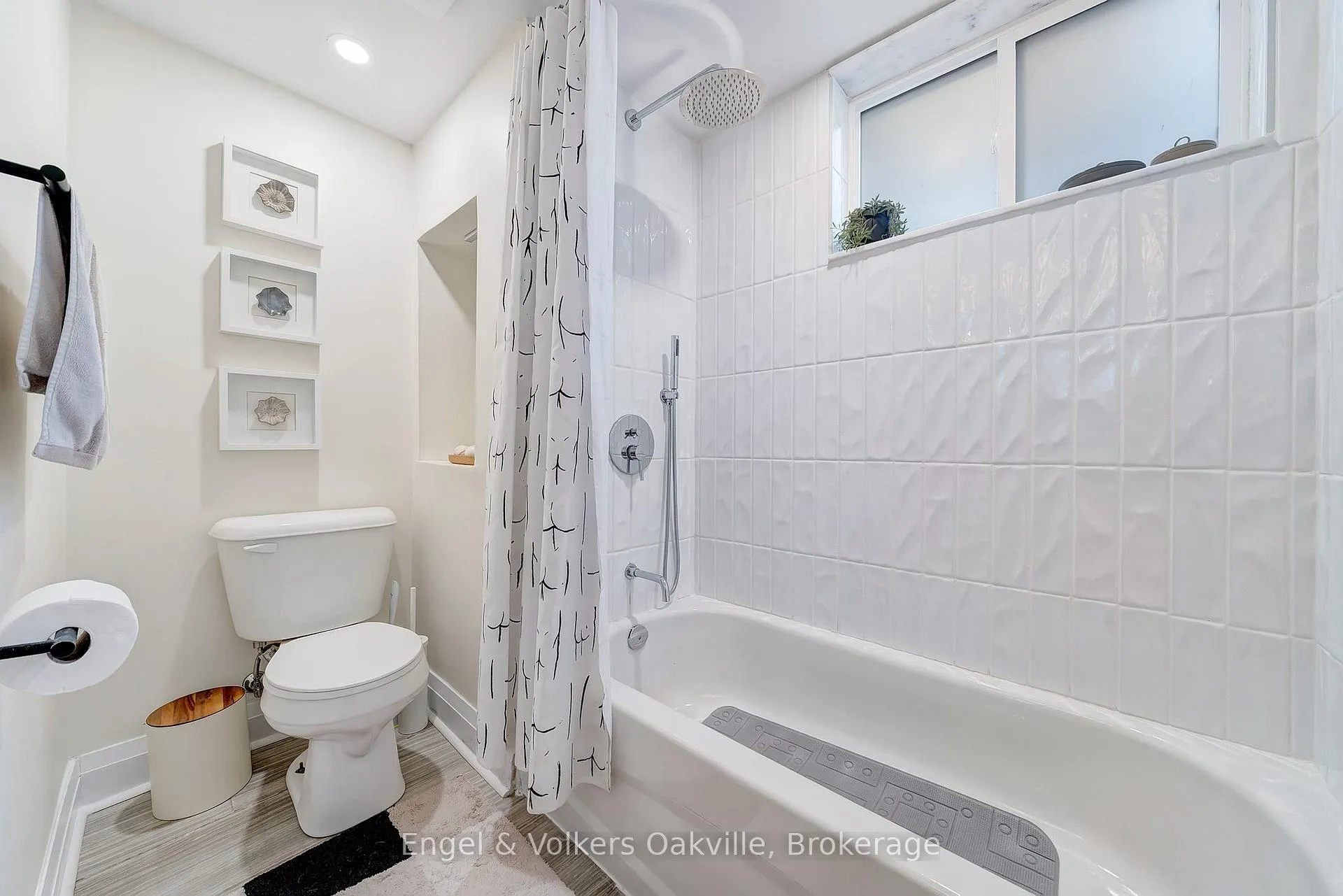 Photo 30 of 115 Welbourn Drive, Hamilton, Balfour — HOMEH