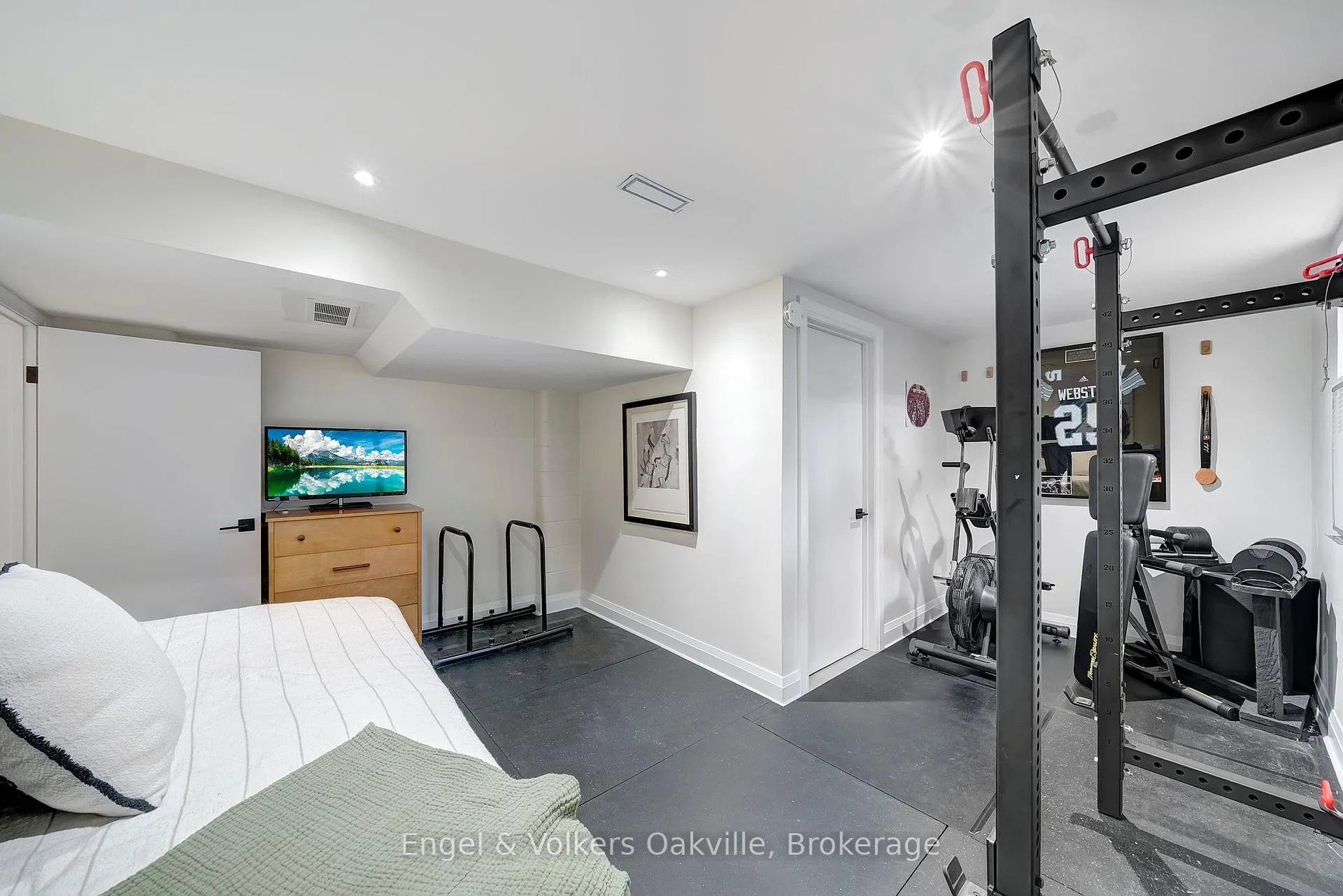 Photo 31 of 115 Welbourn Drive, Hamilton, Balfour — HOMEH