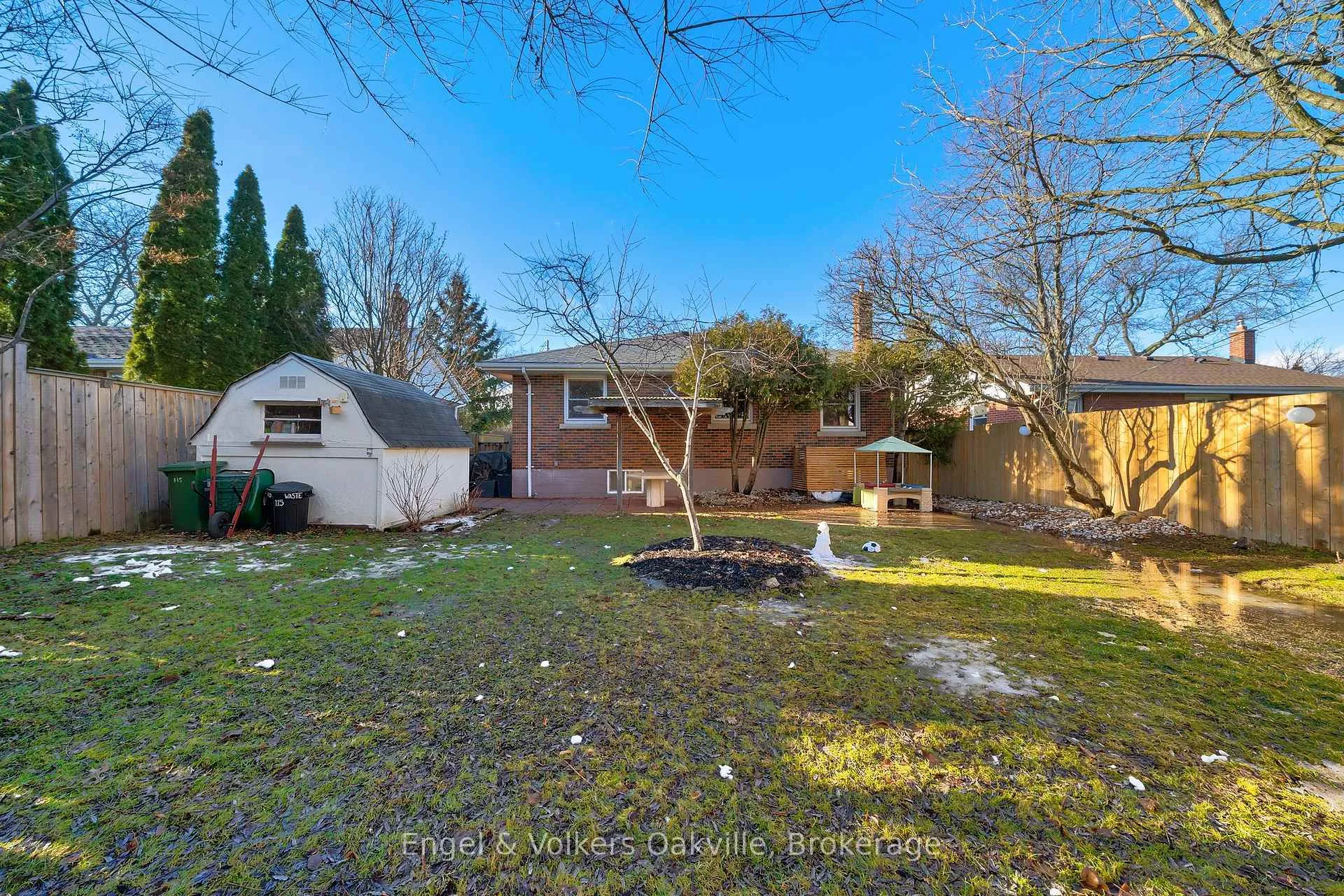 Photo 34 of 115 Welbourn Drive, Hamilton, Balfour — HOMEH