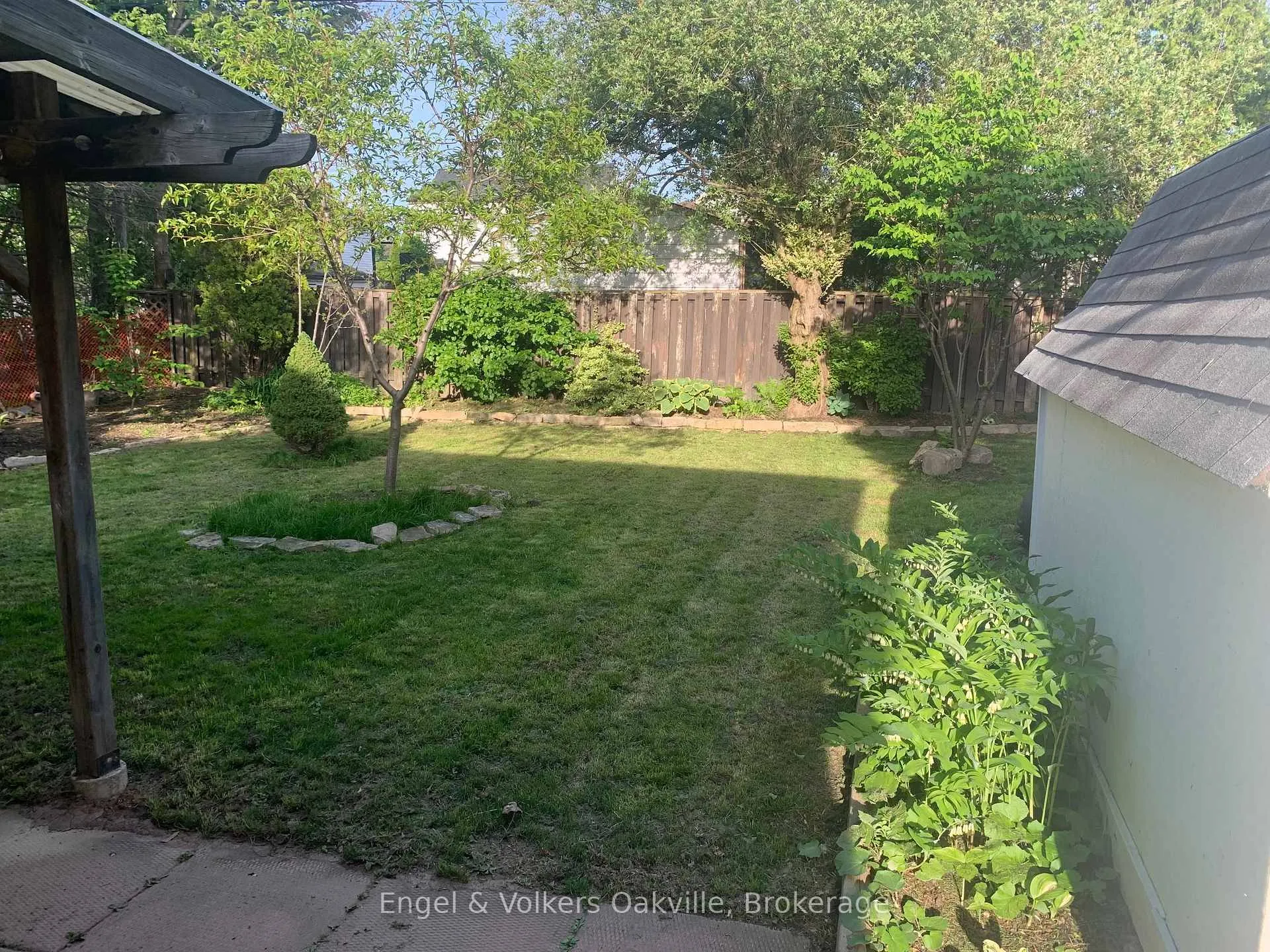 Photo 35 of 115 Welbourn Drive, Hamilton, Balfour — HOMEH