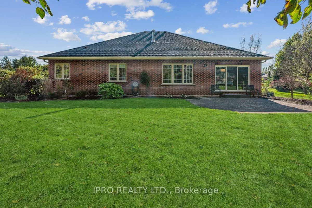 Photo 25 of 9 Barnes Farm Road, Brant, Brantford Twp — HOMEH
