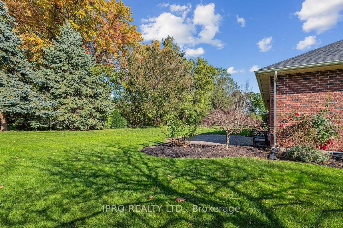 Photo 27 of 9 Barnes Farm Road, Brant, Brantford Twp — HOMEH