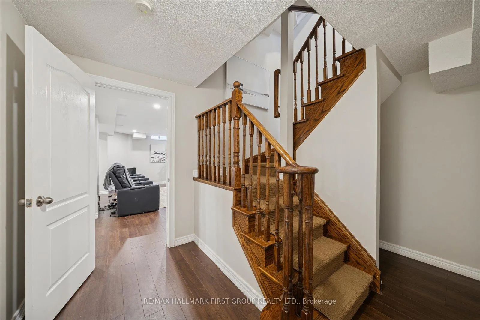 Photo 31 of 19 Elder Crescent, Whitby, Brooklin — HOMEH