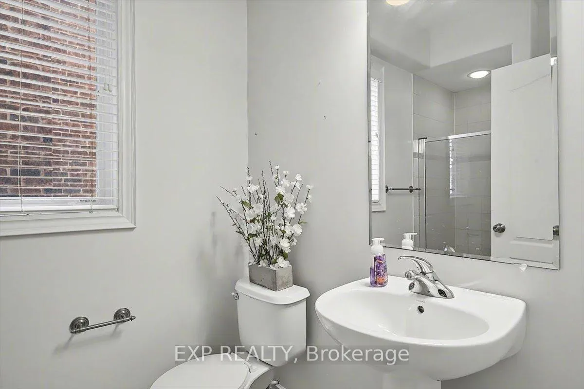 Photo 18 of 93 Tremaine Drive, Kitchener — HOMEH