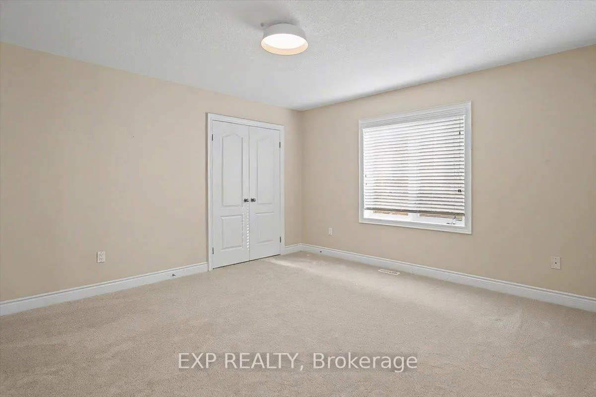 Photo 27 of 93 Tremaine Drive, Kitchener — HOMEH