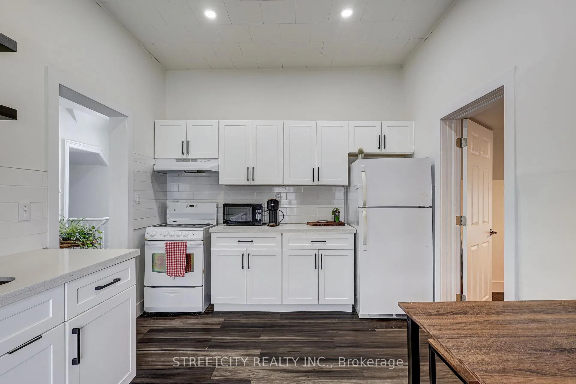 Photo 18 of 12 Weldon Avenue, St. Thomas — HOMEH