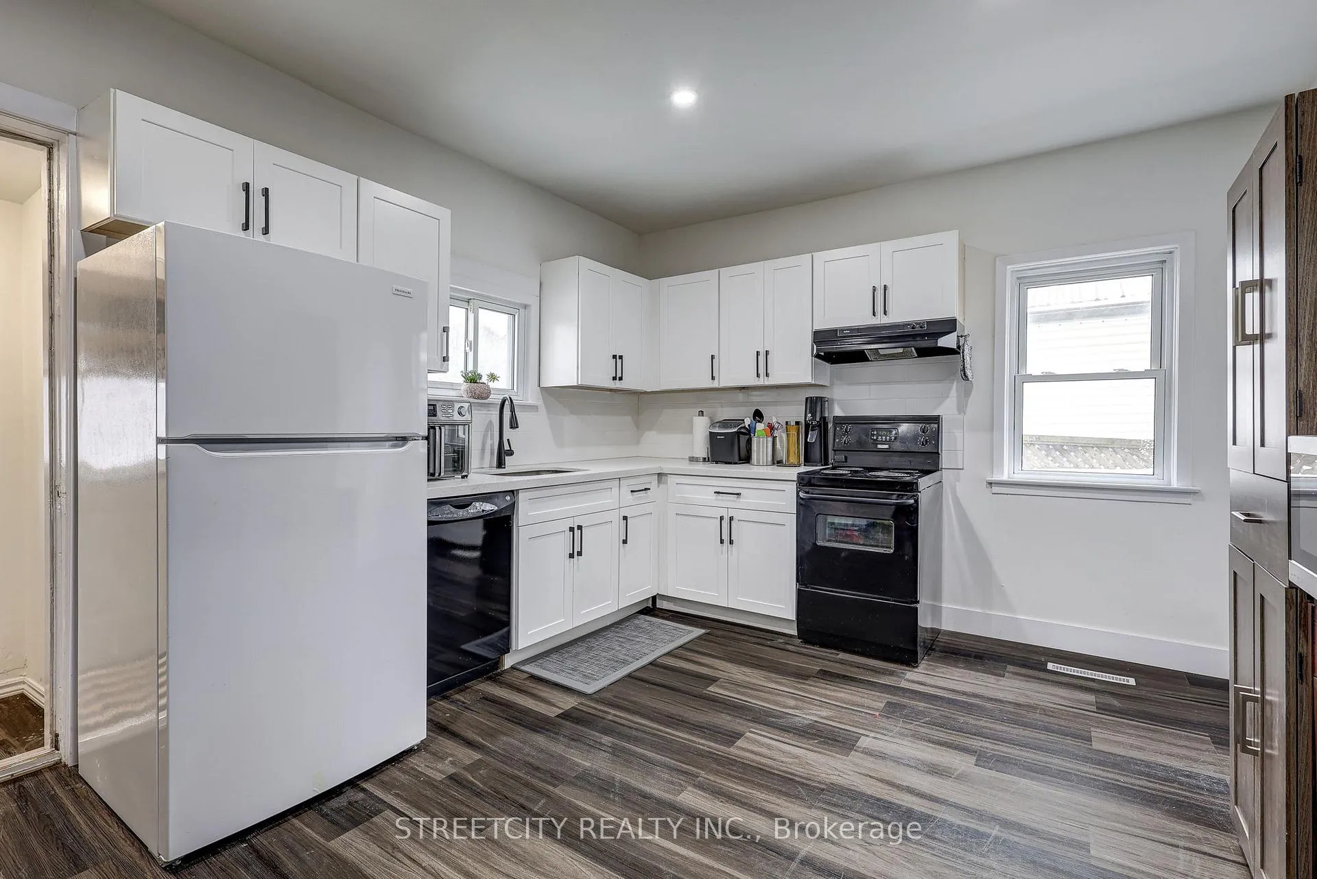 Photo 32 of 12 Weldon Avenue, St. Thomas — HOMEH