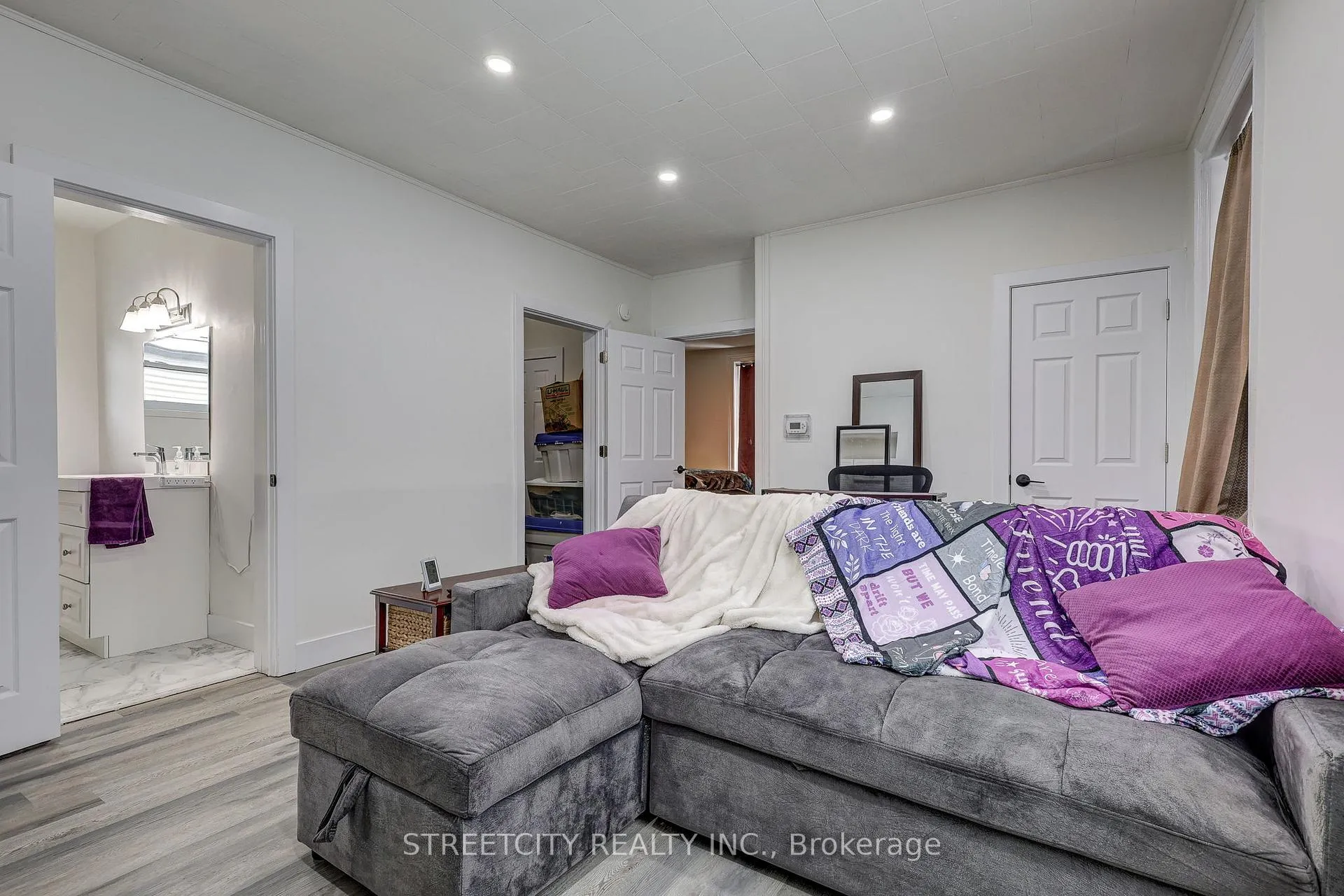 Photo 37 of 12 Weldon Avenue, St. Thomas — HOMEH