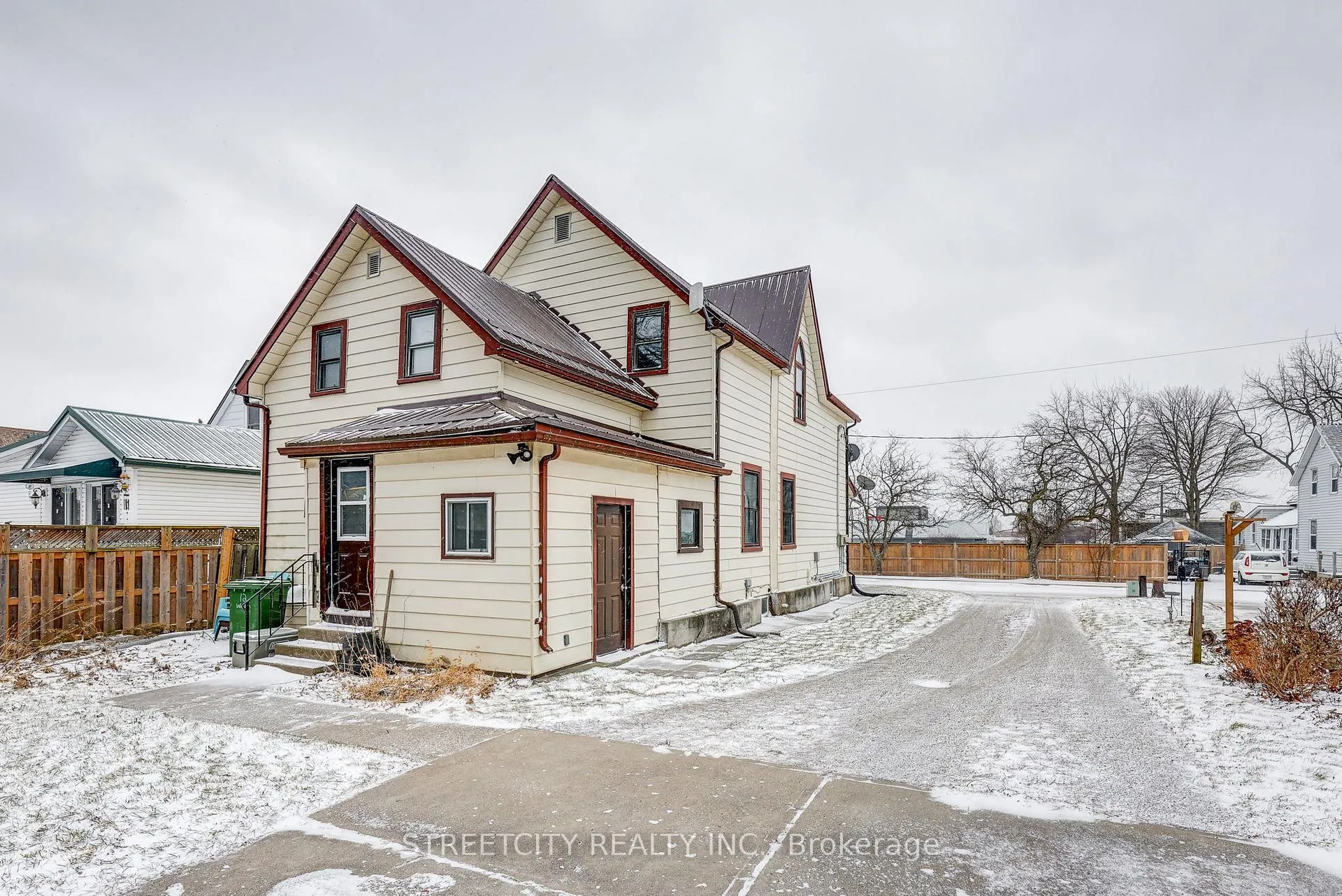 Photo 45 of 12 Weldon Avenue, St. Thomas — HOMEH