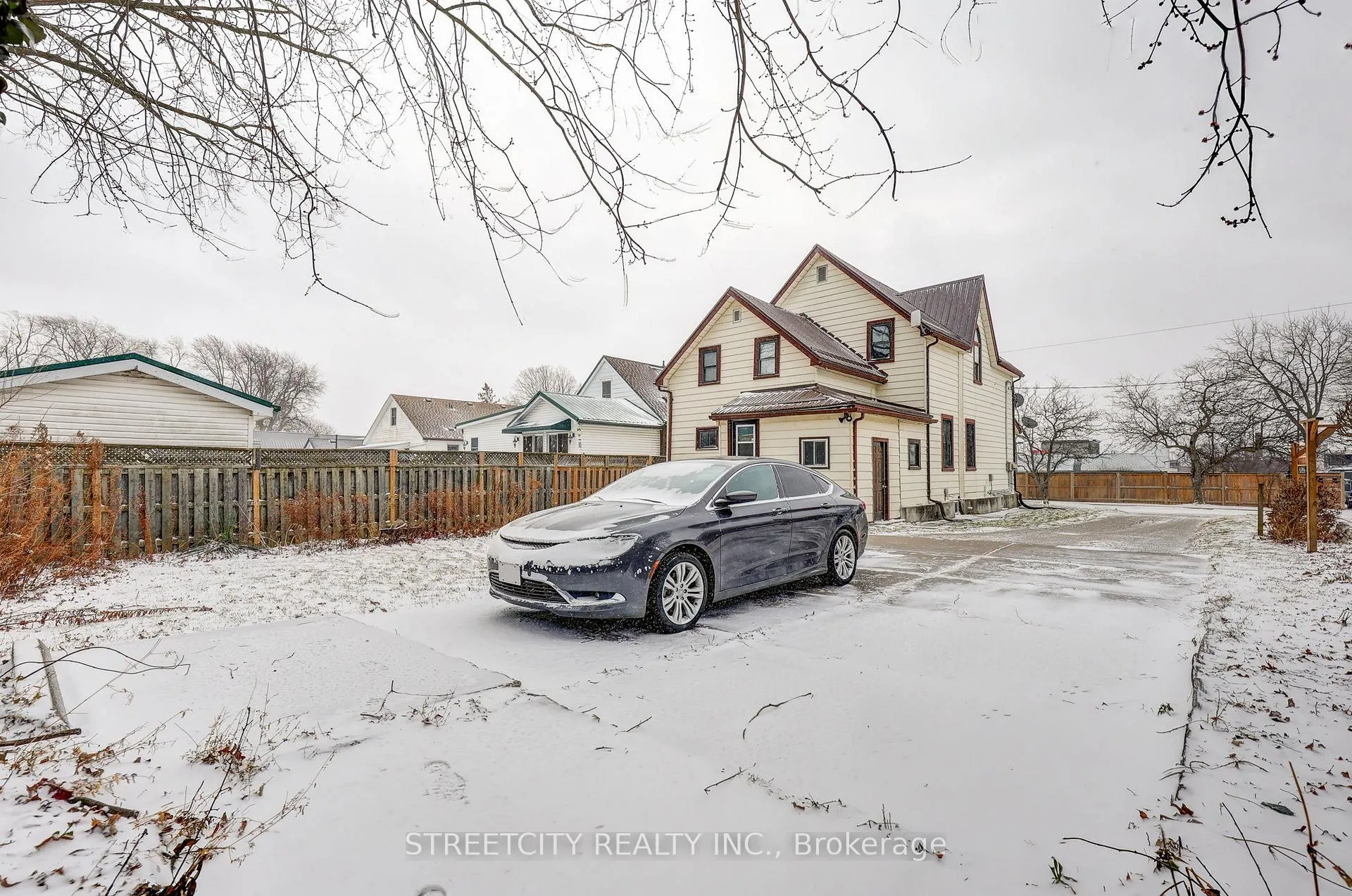 Photo 47 of 12 Weldon Avenue, St. Thomas — HOMEH