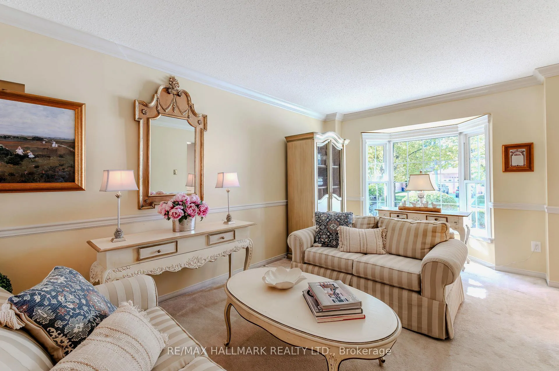 Photo 6 of 1091 Benton Crescent, Pickering, Liverpool — HOMEH