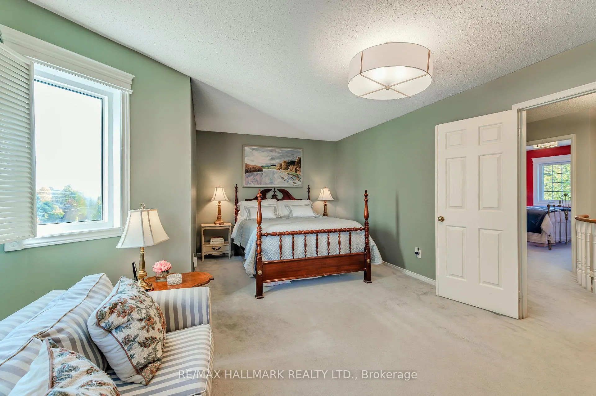 Photo 18 of 1091 Benton Crescent, Pickering, Liverpool — HOMEH