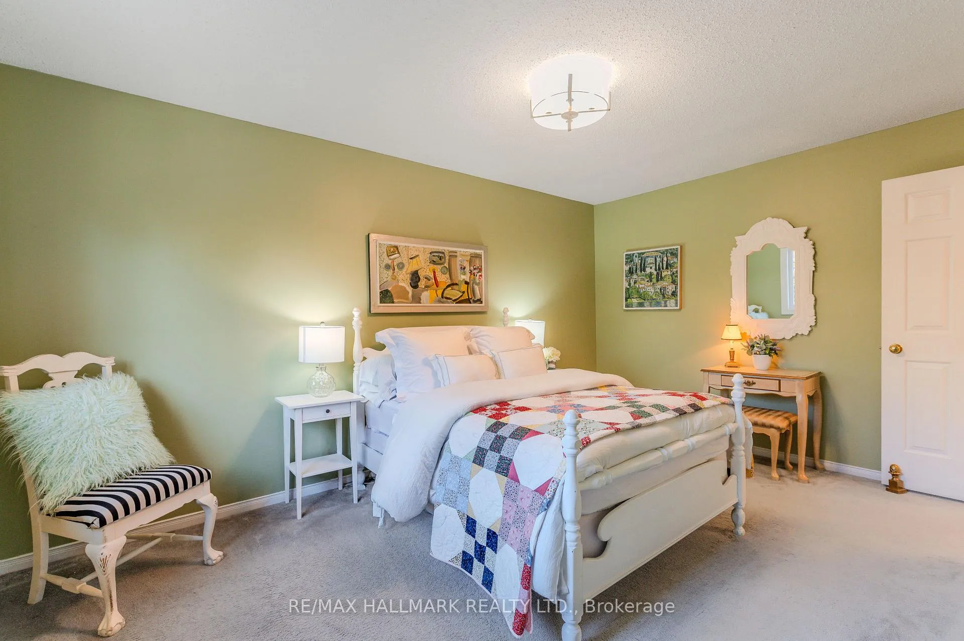Photo 23 of 1091 Benton Crescent, Pickering, Liverpool — HOMEH