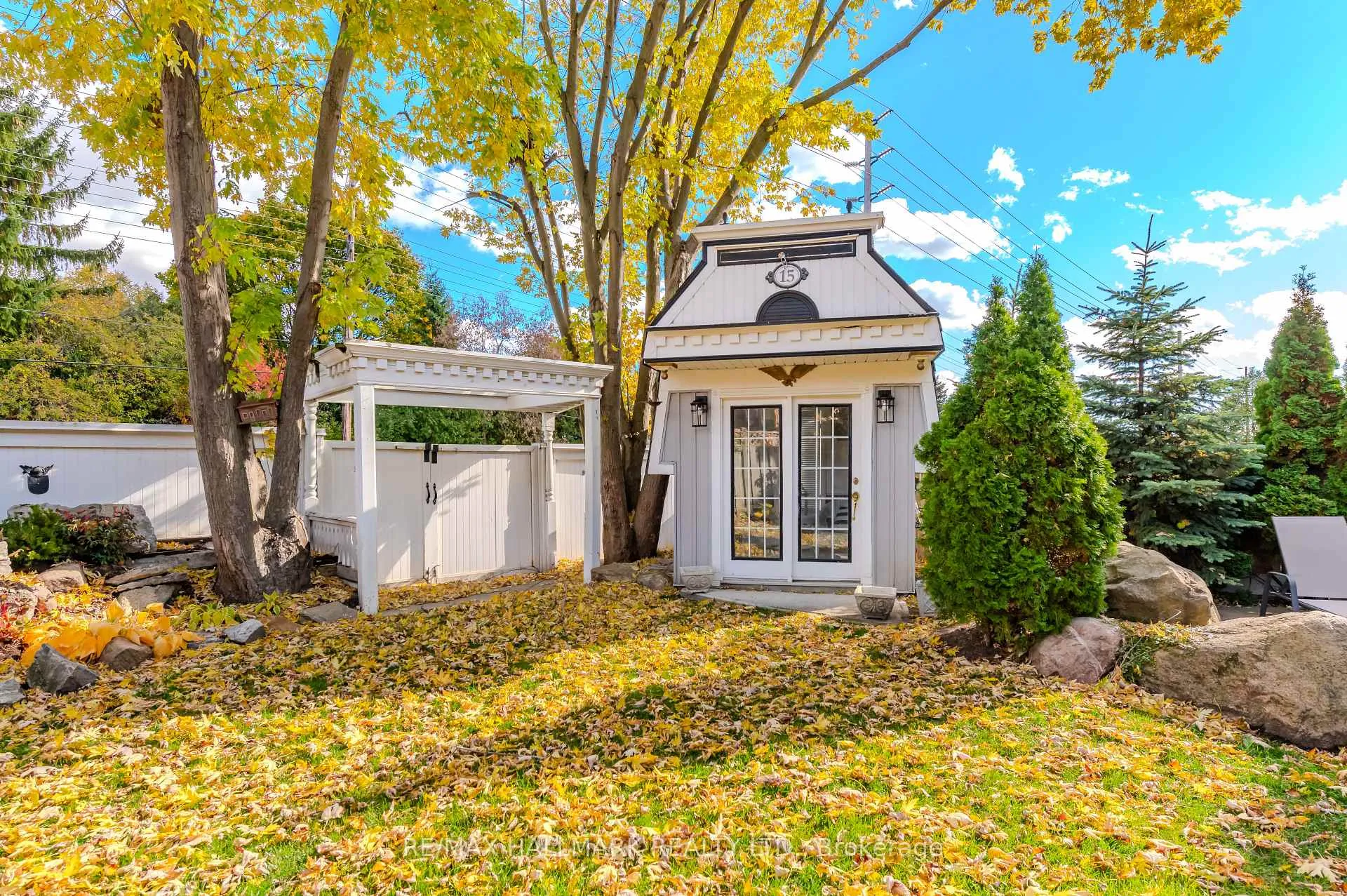 Photo 40 of 1091 Benton Crescent, Pickering, Liverpool — HOMEH