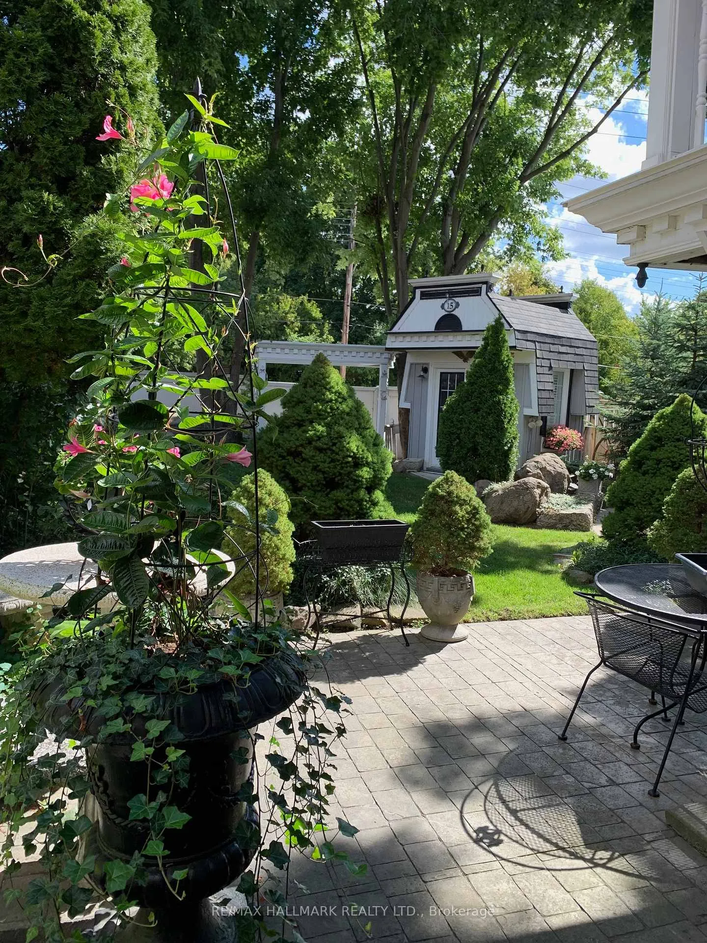 Photo 45 of 1091 Benton Crescent, Pickering, Liverpool — HOMEH