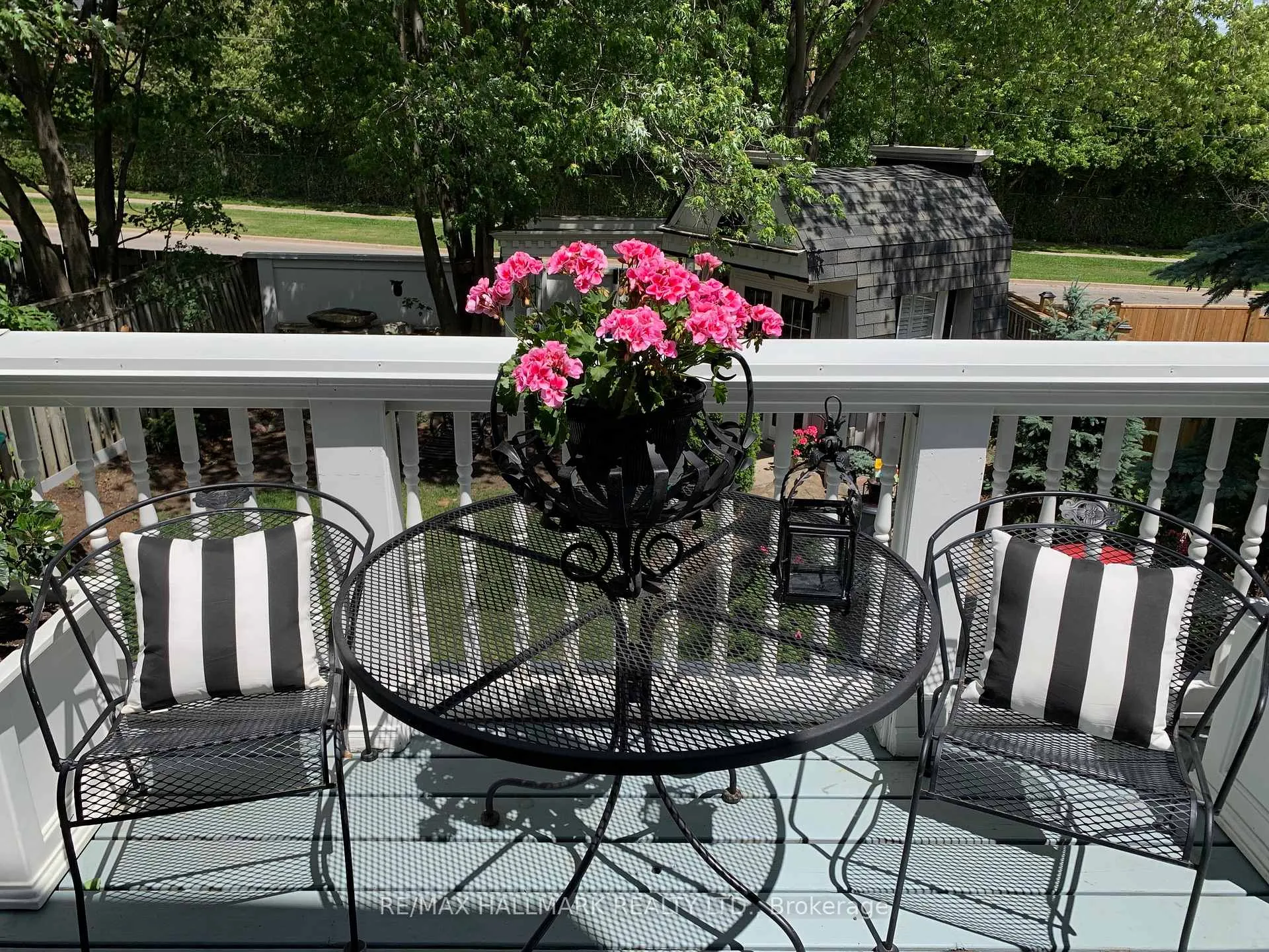 Photo 47 of 1091 Benton Crescent, Pickering, Liverpool — HOMEH