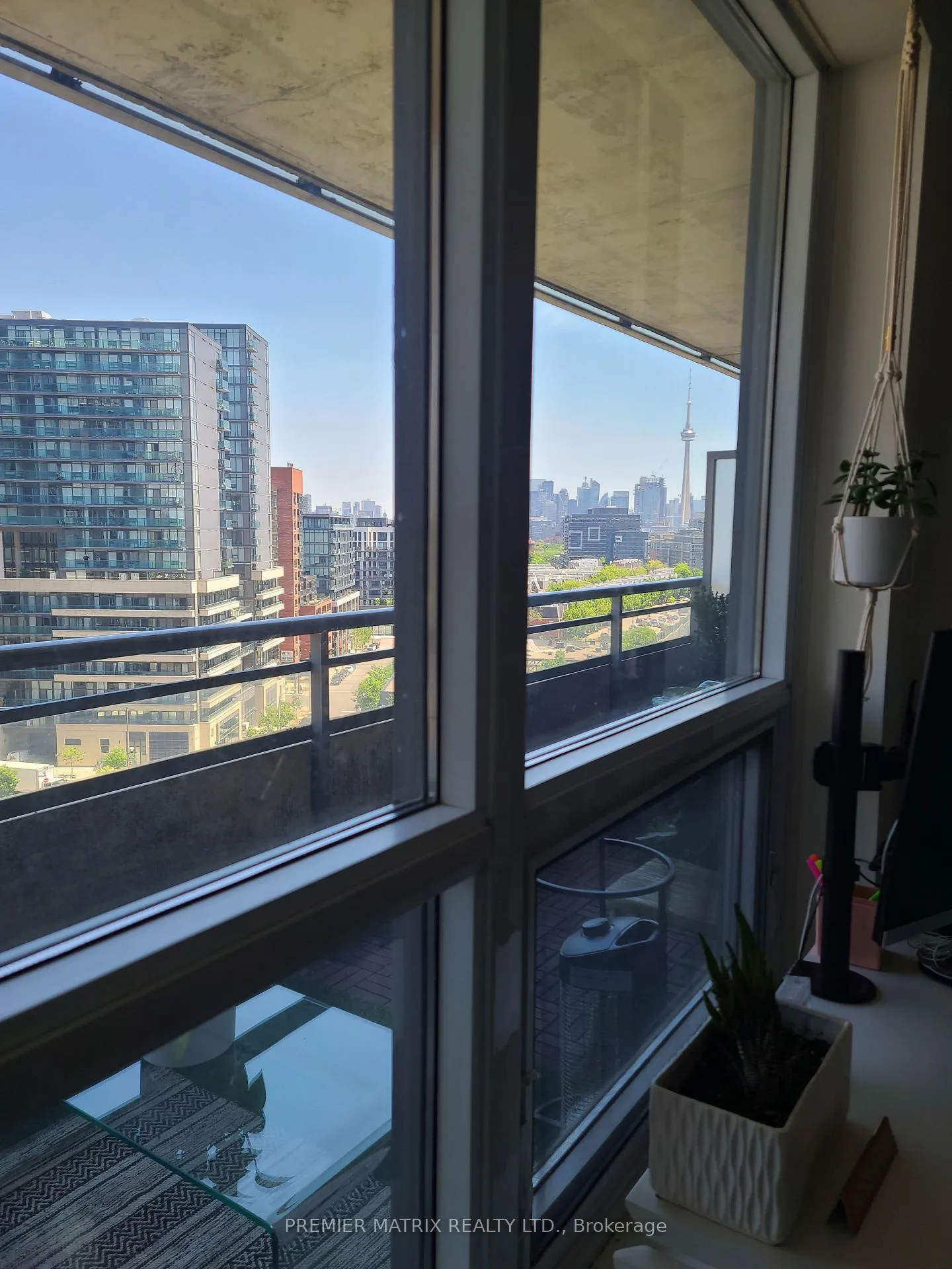 Photo 6 of Unit 1122, 38 Joe Shuster Way, Toronto, Niagara — HOMEH