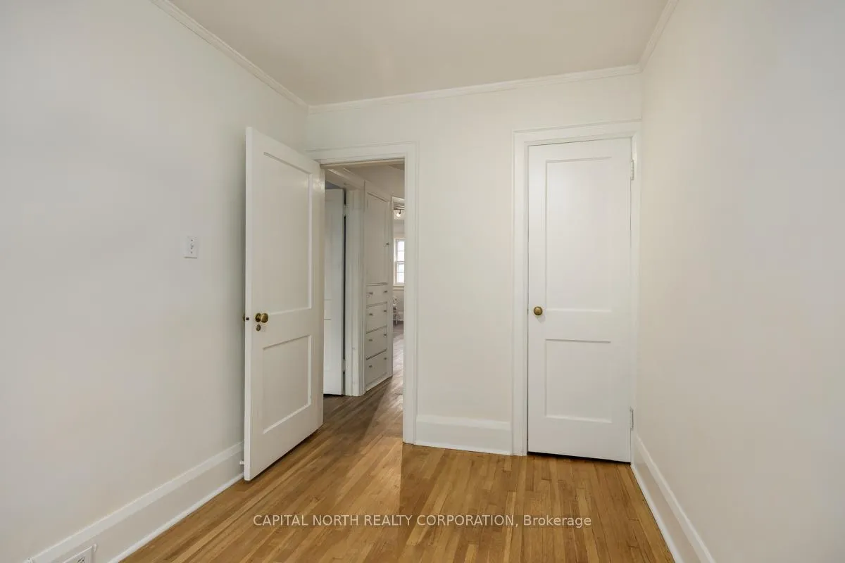 Photo 19 of 63 Glengarry Avenue, Toronto, Lawrence Park North — HOMEH