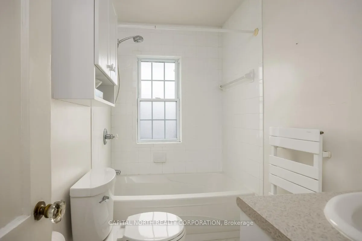 Photo 20 of 63 Glengarry Avenue, Toronto, Lawrence Park North — HOMEH