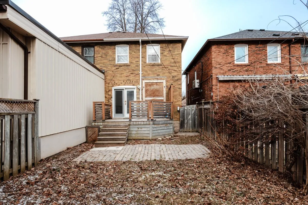 Photo 25 of 63 Glengarry Avenue, Toronto, Lawrence Park North — HOMEH