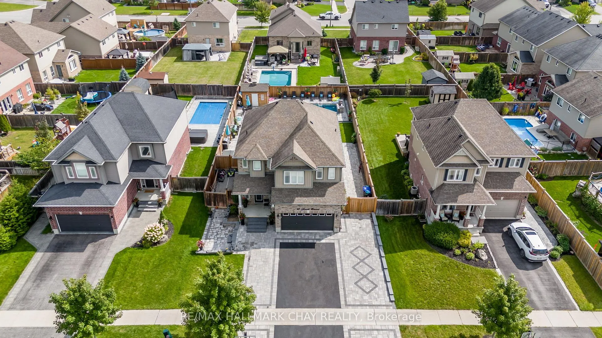 Photo 2 of 59 Arnold Crescent, Essa, Angus — HOMEH