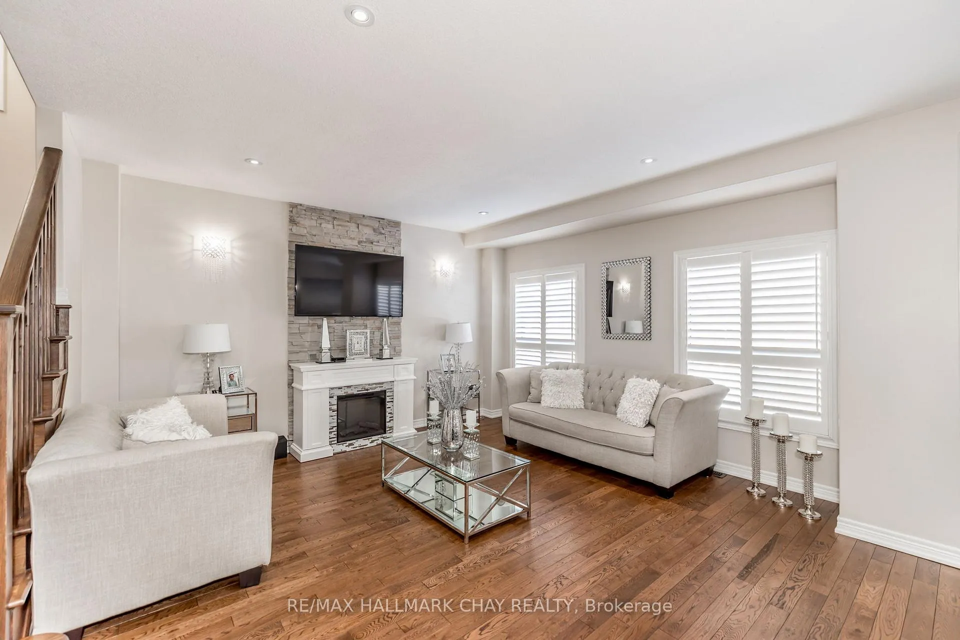 Photo 5 of 59 Arnold Crescent, Essa, Angus — HOMEH