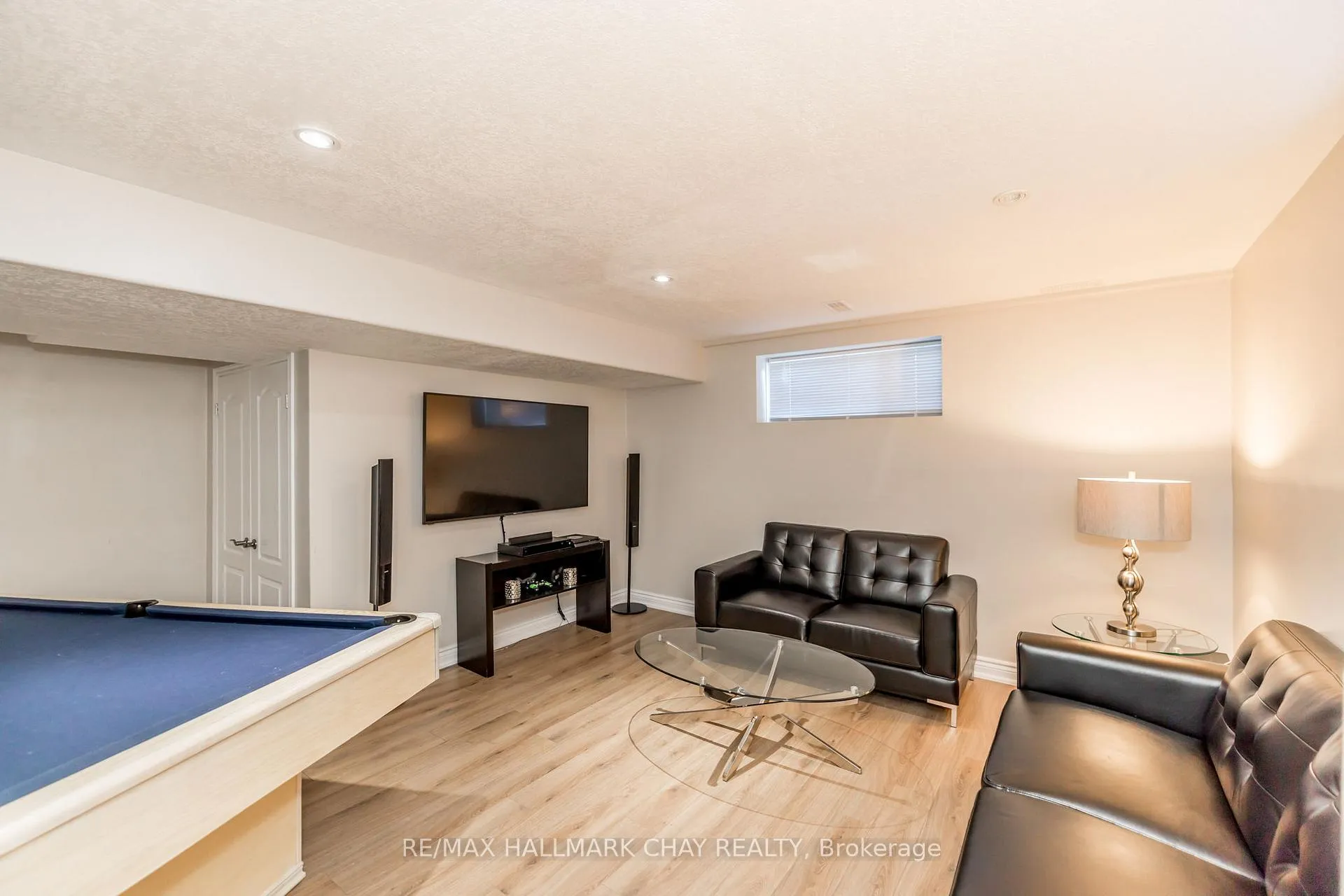 Photo 24 of 59 Arnold Crescent, Essa, Angus — HOMEH