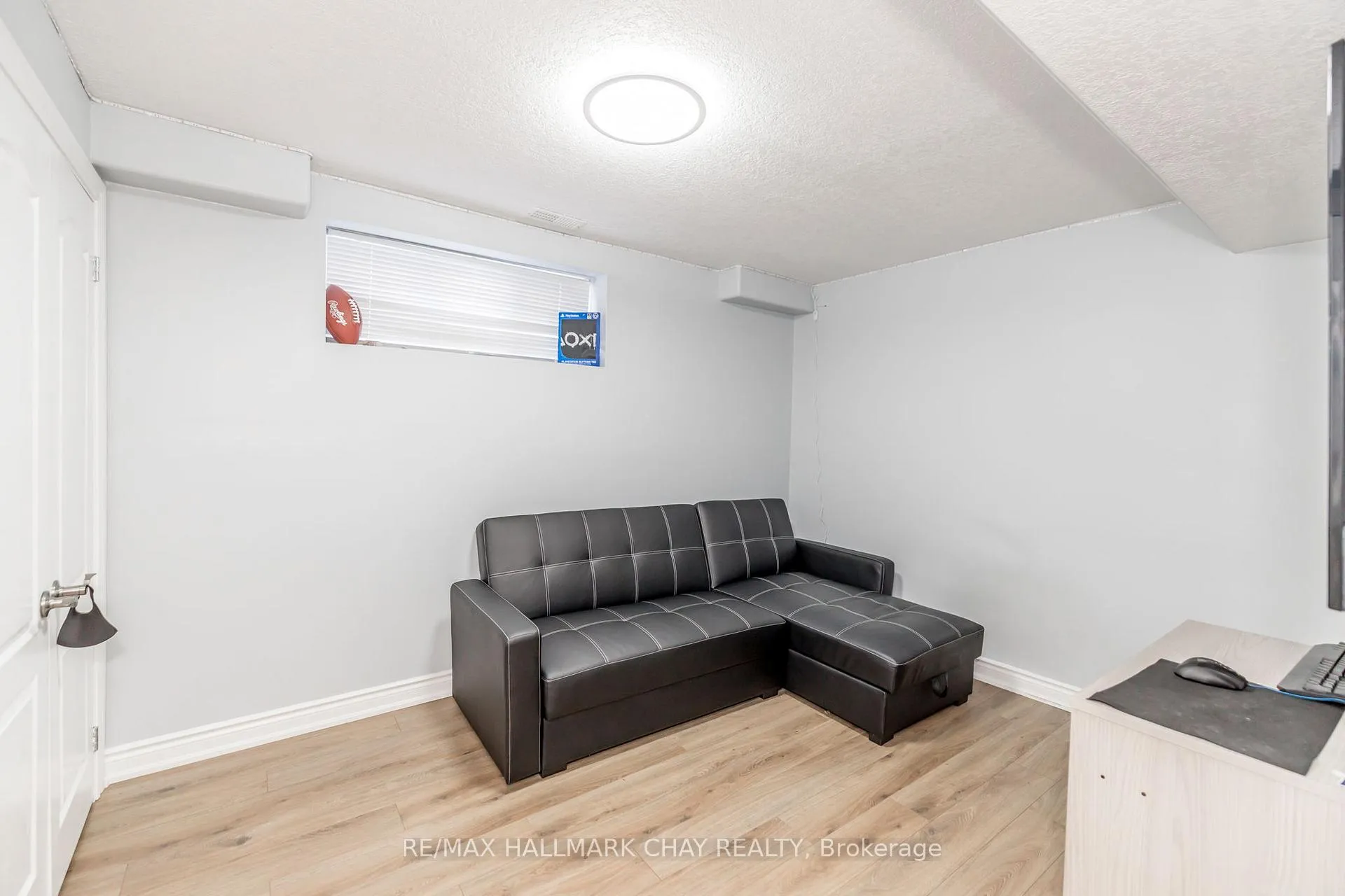 Photo 26 of 59 Arnold Crescent, Essa, Angus — HOMEH