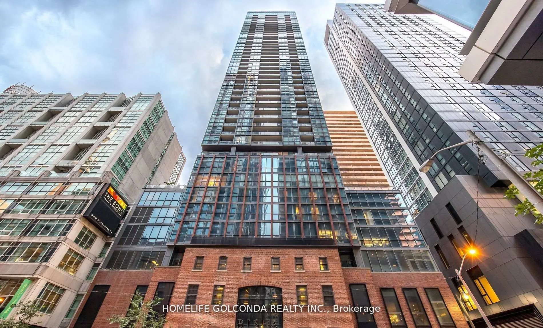 Photo 11 of Unit 2607, 88 Blue Jays Way, Toronto, Waterfront Communities — HOMEH