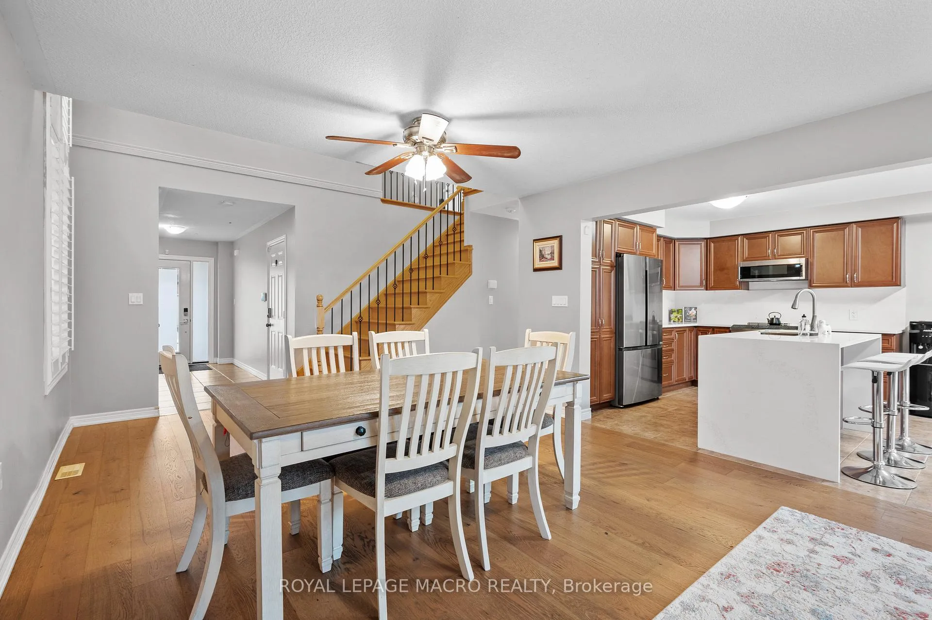 Photo 8 of 44 Pelech Crescent, Hamilton, Stoney Creek Mountain — HOMEH
