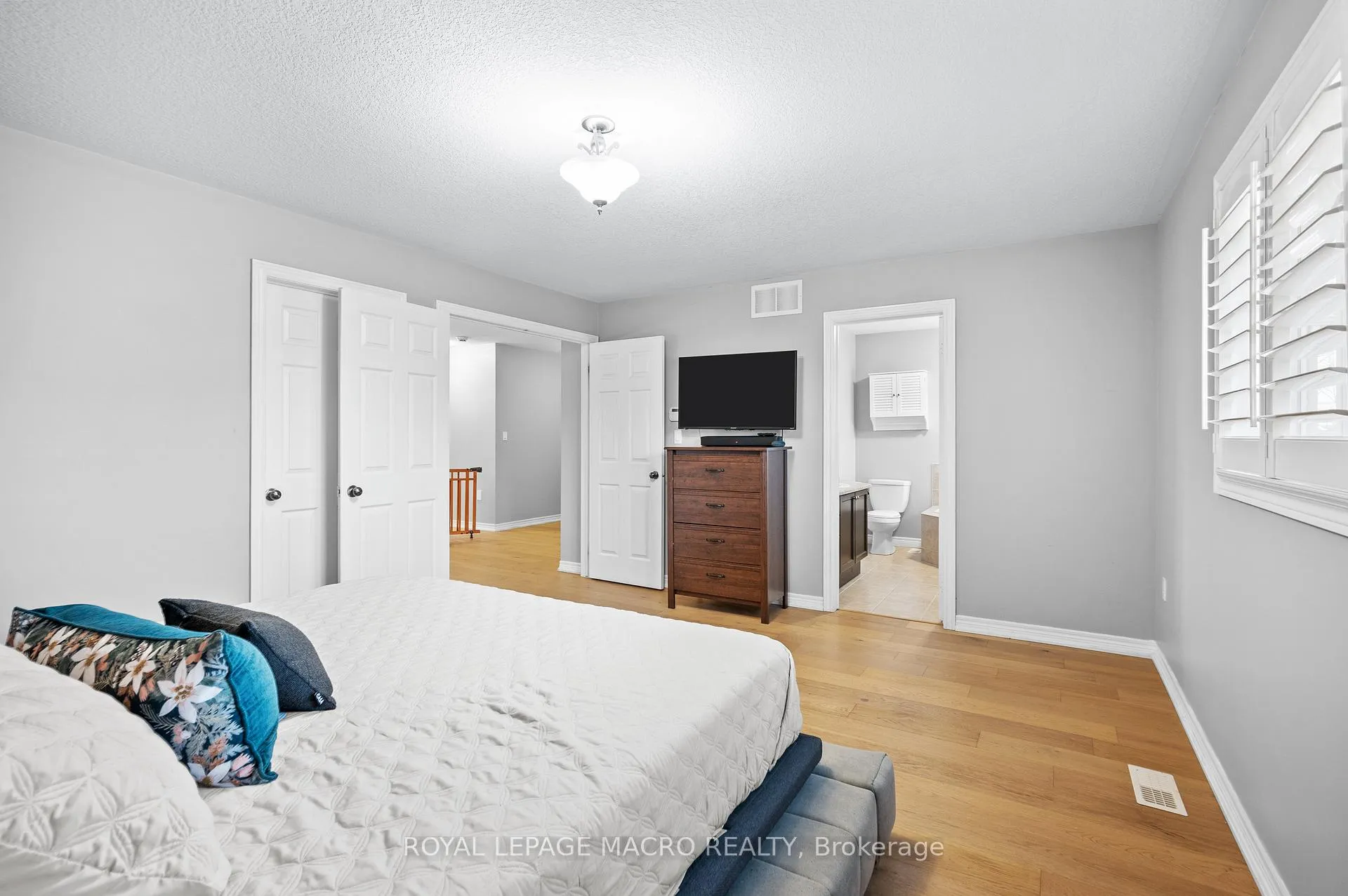 Photo 23 of 44 Pelech Crescent, Hamilton, Stoney Creek Mountain — HOMEH