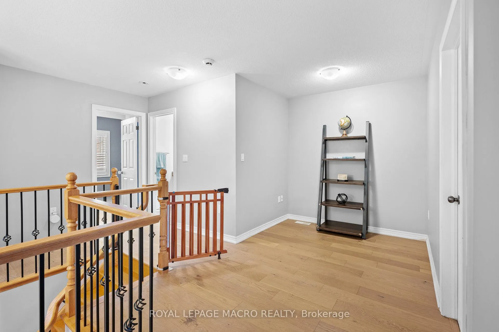 Photo 26 of 44 Pelech Crescent, Hamilton, Stoney Creek Mountain — HOMEH