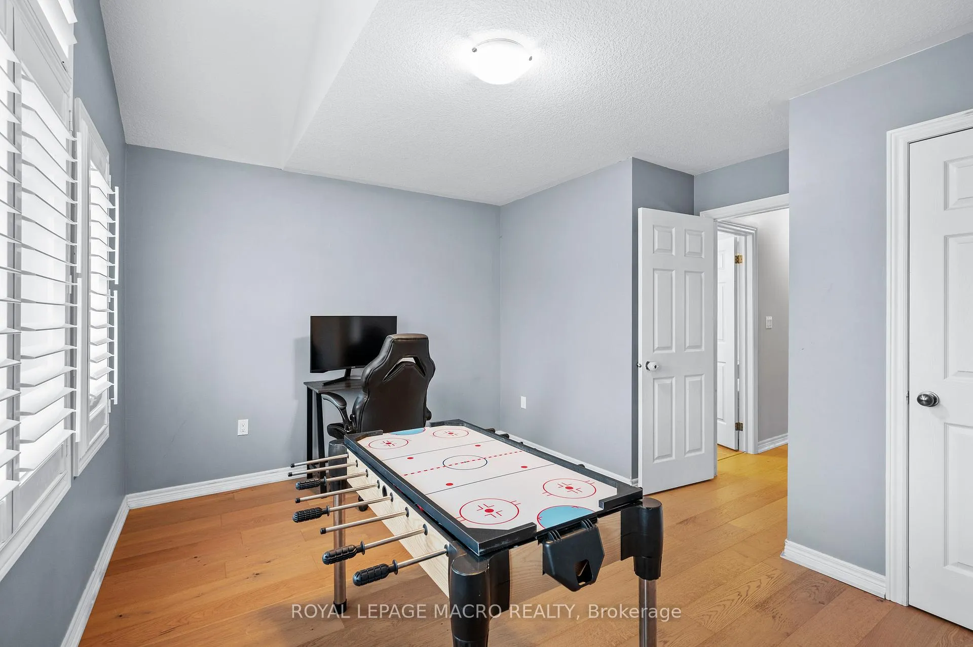 Photo 30 of 44 Pelech Crescent, Hamilton, Stoney Creek Mountain — HOMEH