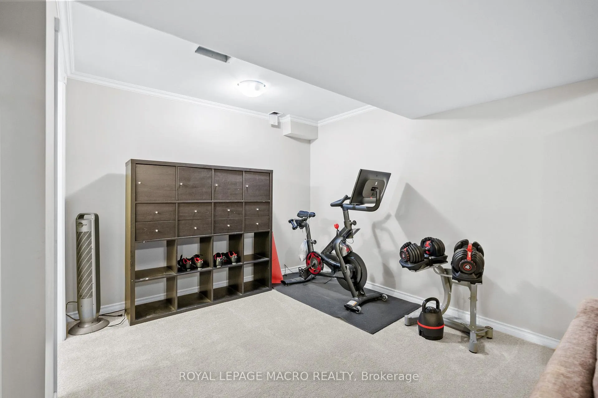 Photo 38 of 44 Pelech Crescent, Hamilton, Stoney Creek Mountain — HOMEH