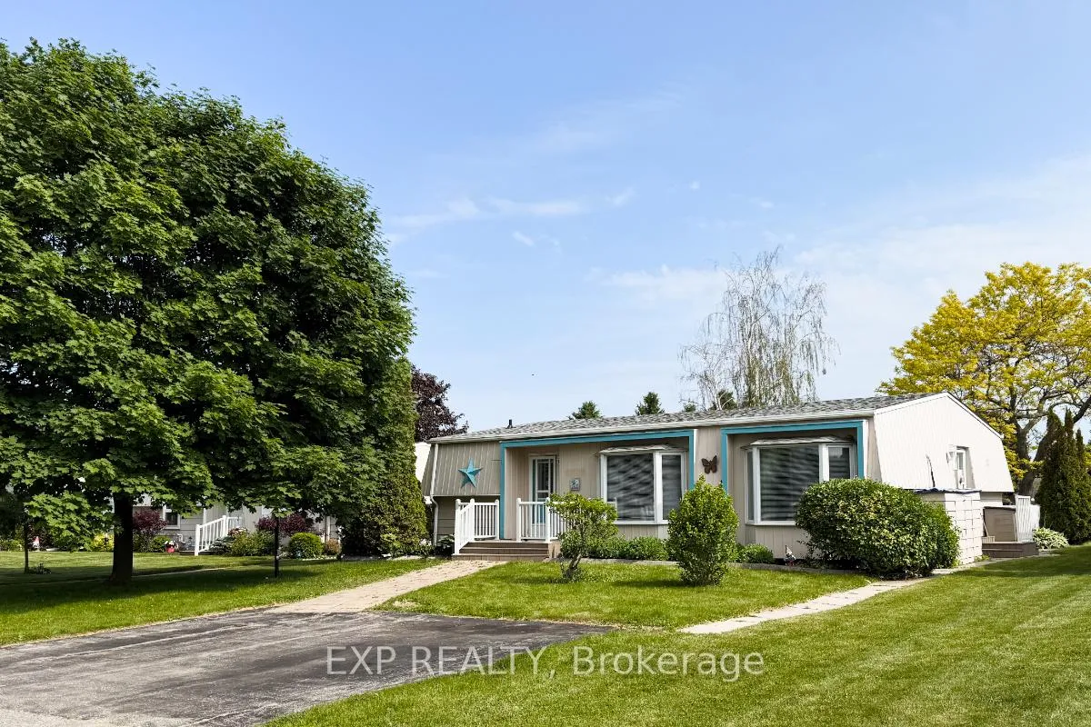 Photo 4 of 52 Fairway Drive, Clarington, Newcastle — HOMEH